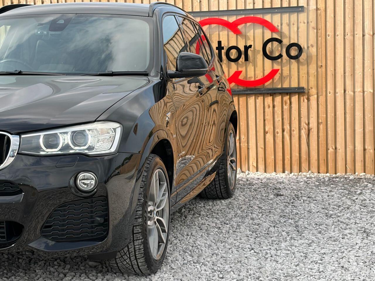 BMW X3 view 5