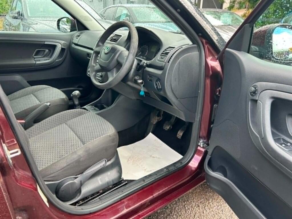 Skoda Fabia view 9