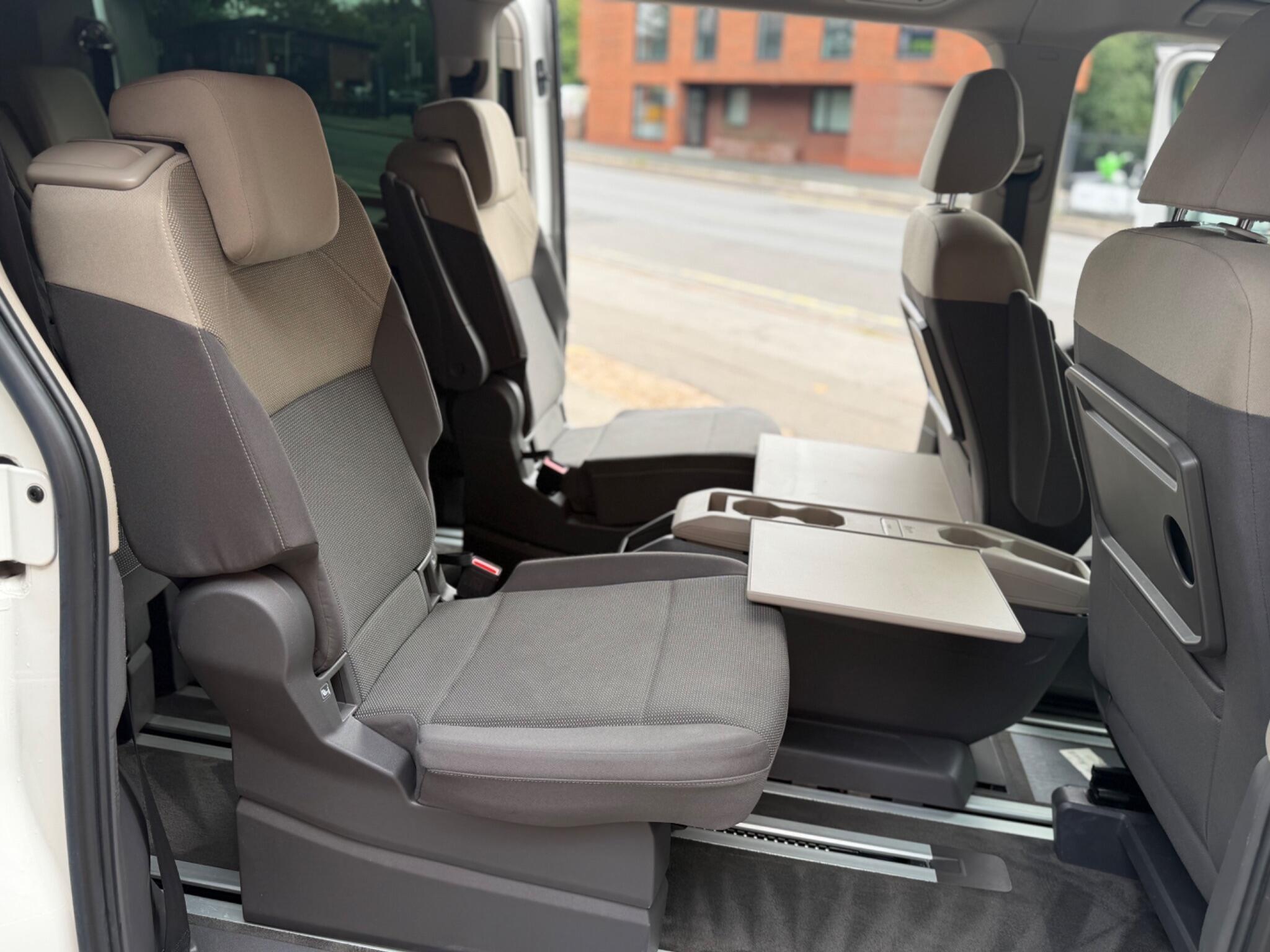 Volkswagen Multivan view 44