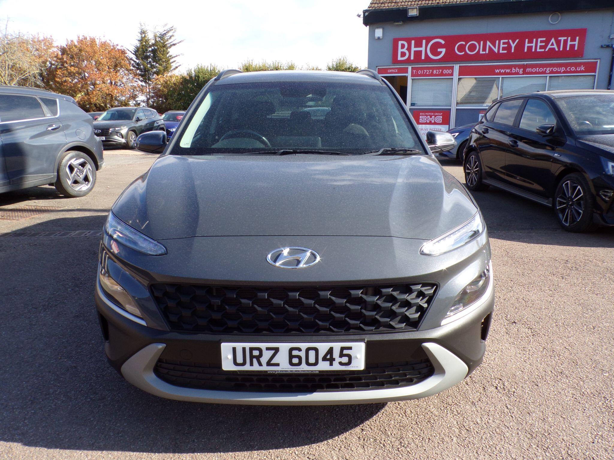 Hyundai Kona view 3