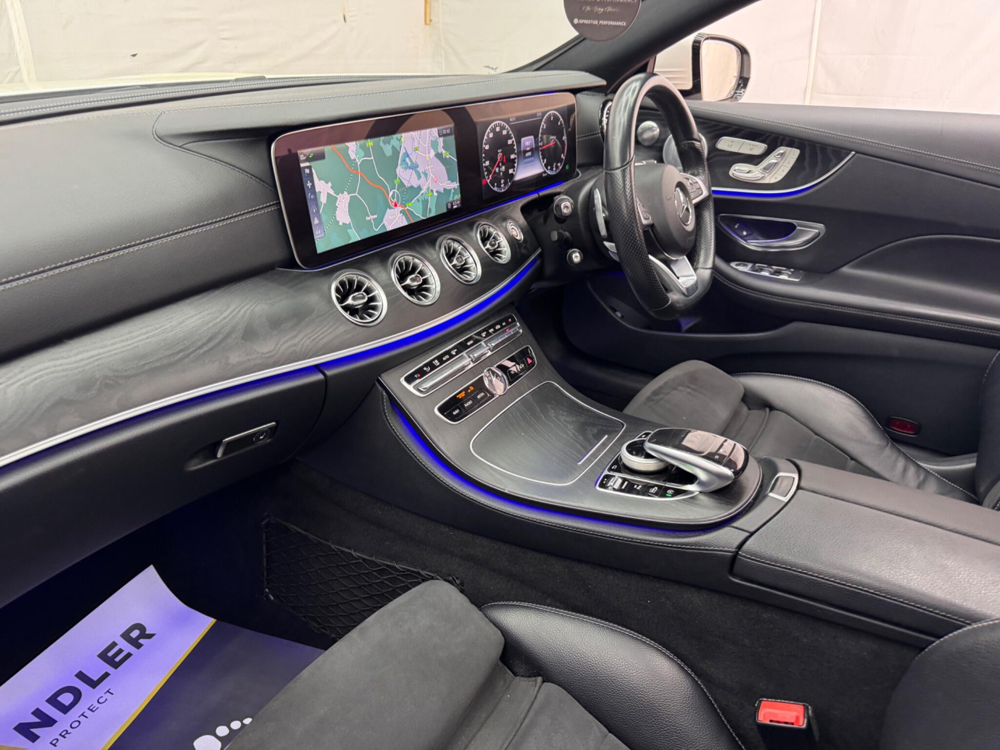 Mercedes-Benz E Class view 15