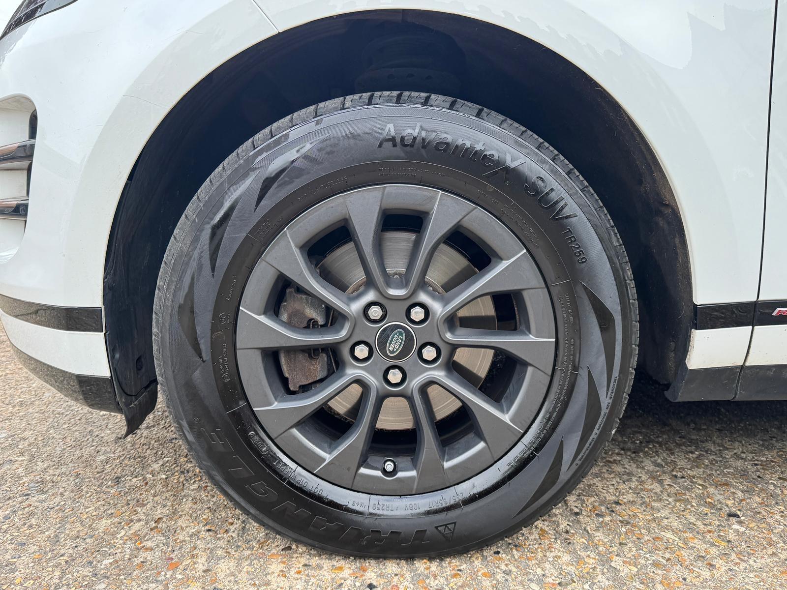Land Rover Range Rover Evoque view 24