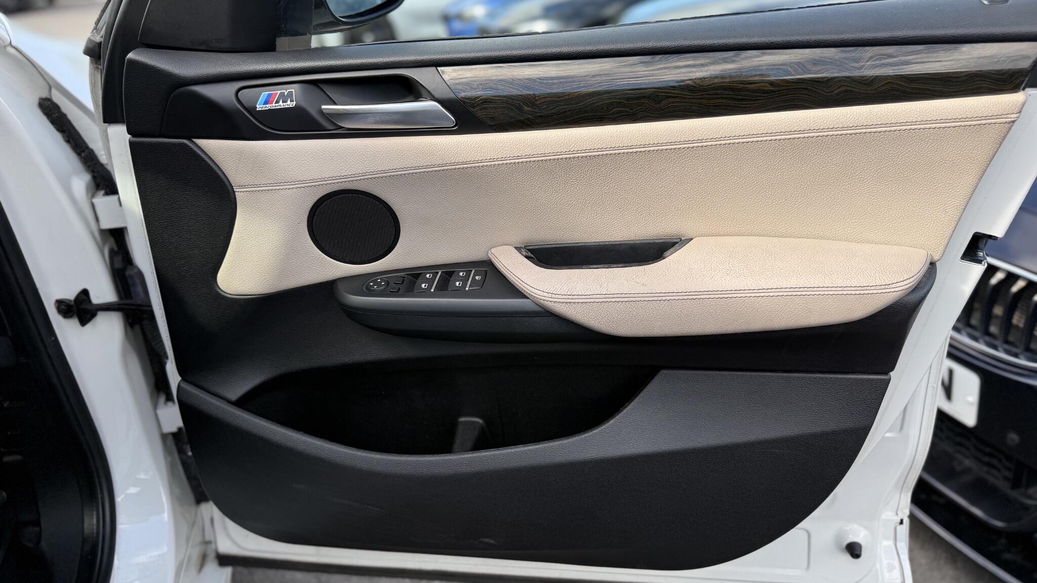 BMW X3 view 30