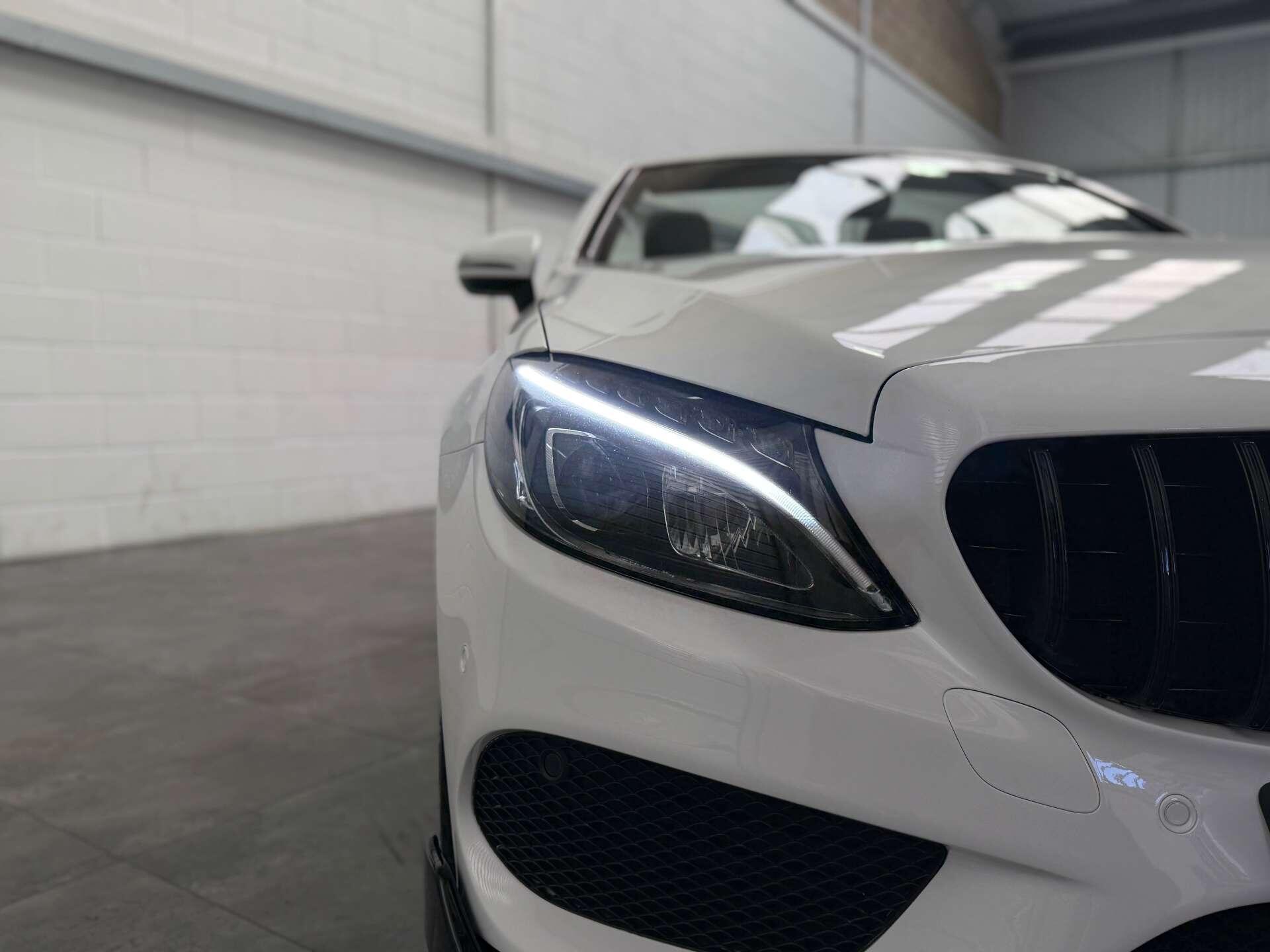Mercedes-Benz C-Class view 13
