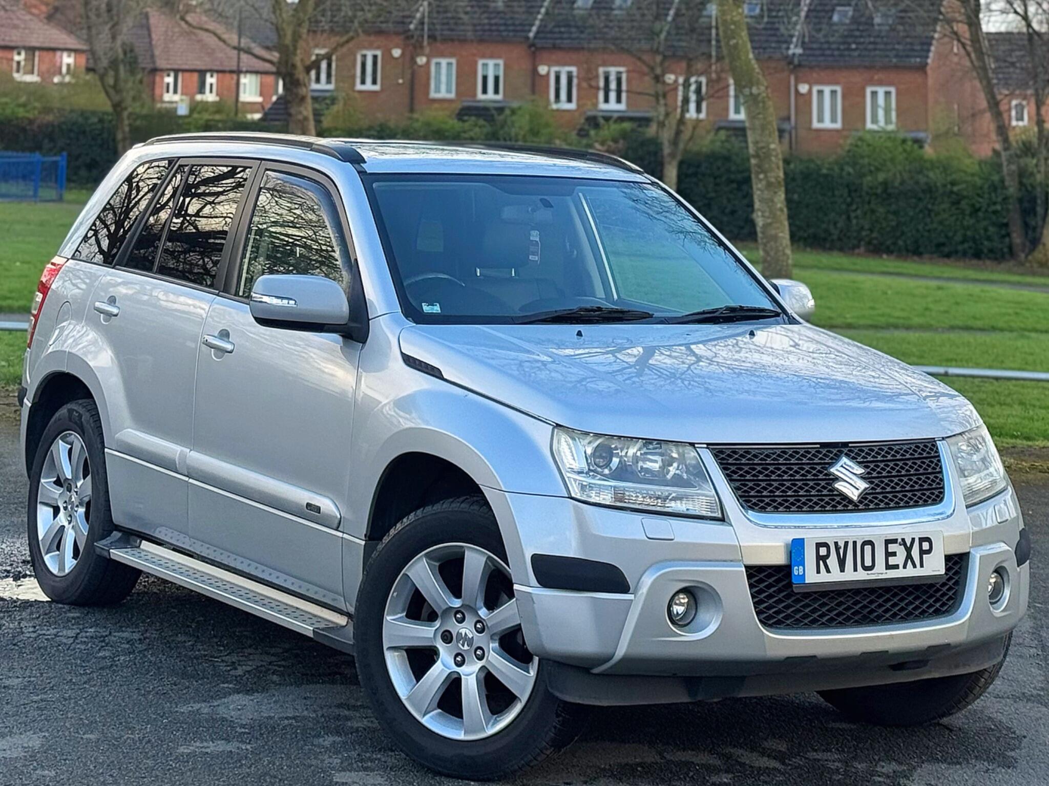 2010 Suzuki Grand Vitara 2.4 VVT SZ5 Auto 4WD Euro 4 5dr image 1