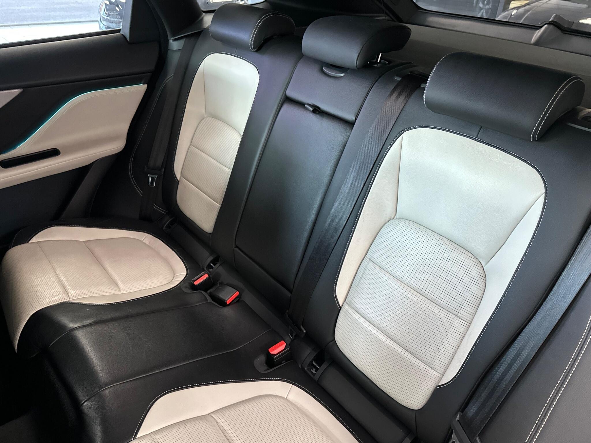 Jaguar F-Pace view 35