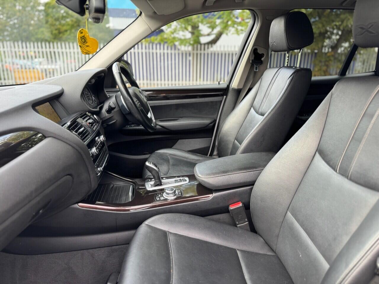 BMW X3 view 27