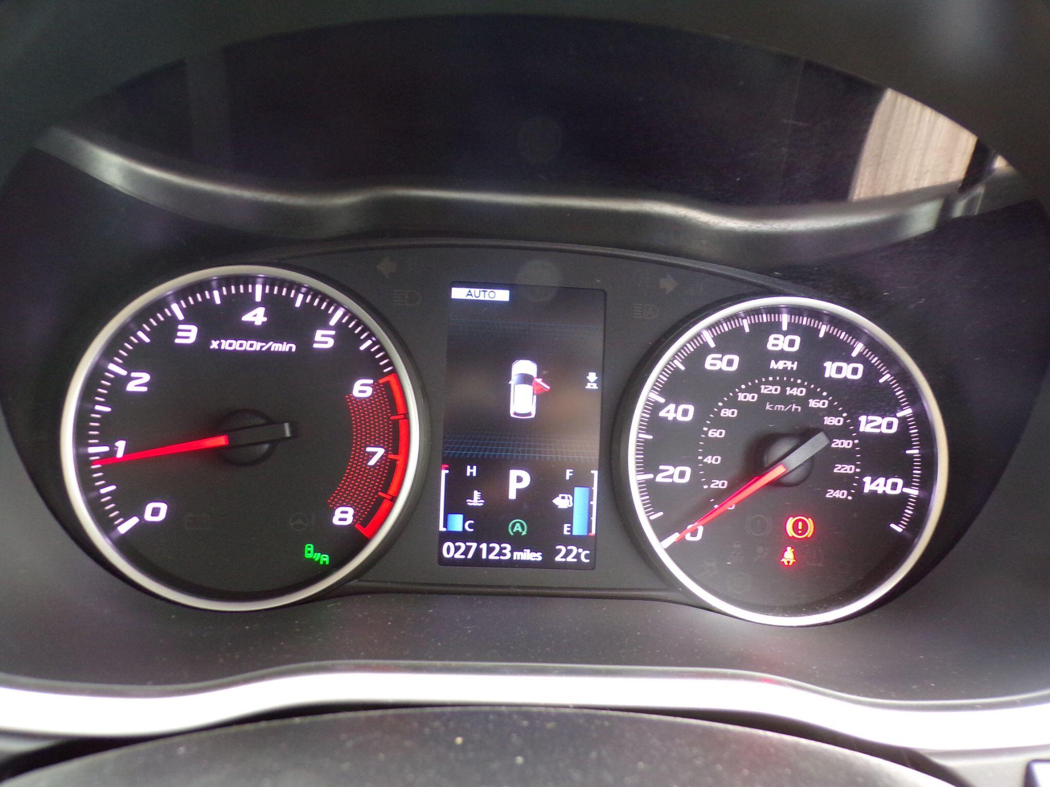 Mitsubishi Eclipse Cross view 20