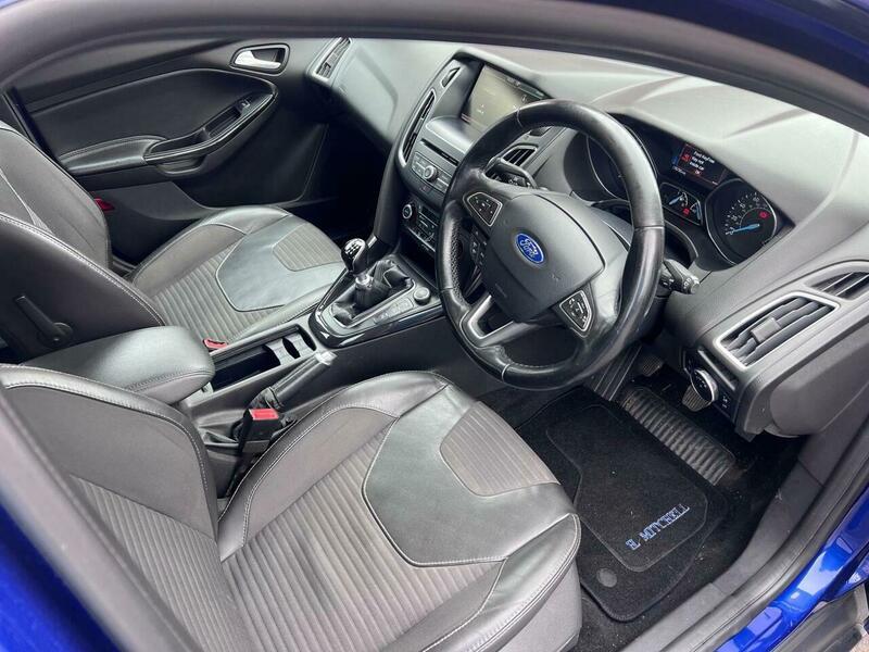 2014 Ford Focus image 20