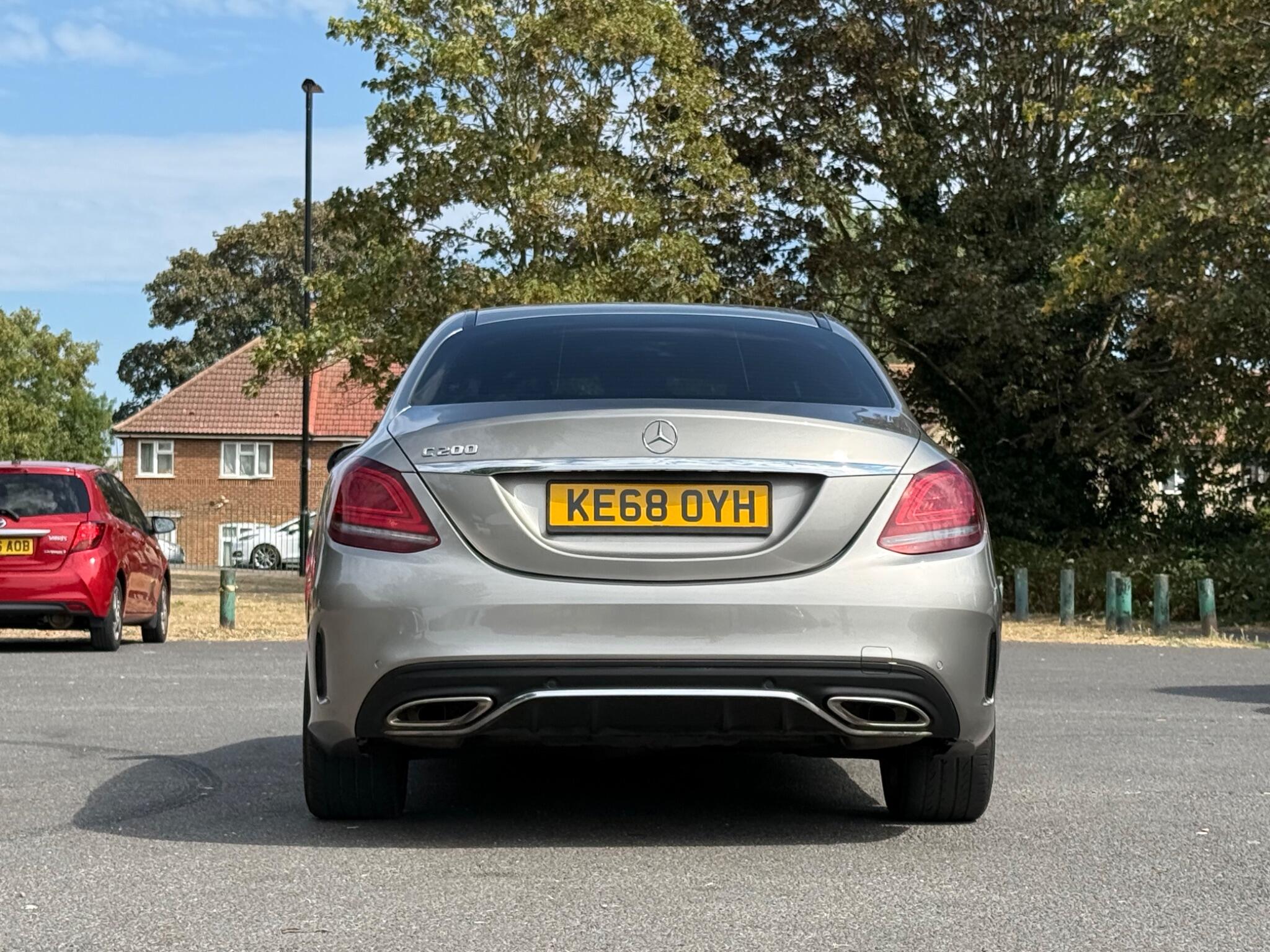 Mercedes-Benz C-Class view 14