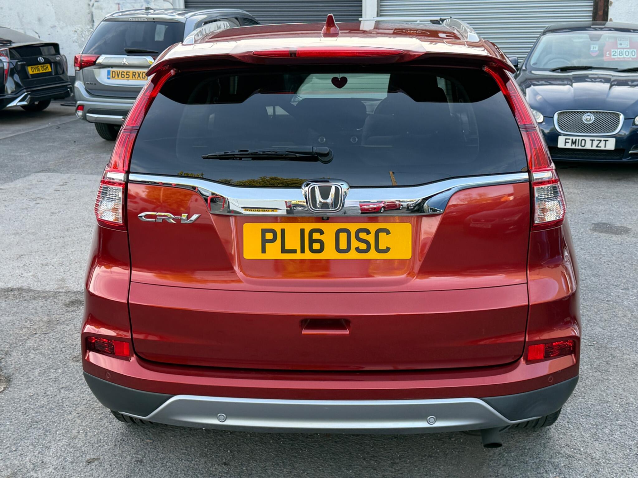 Honda CR-V - Image 16