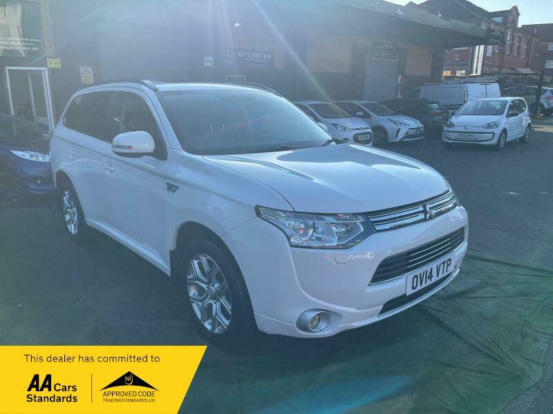 2014 Mitsubishi Outlander image 26