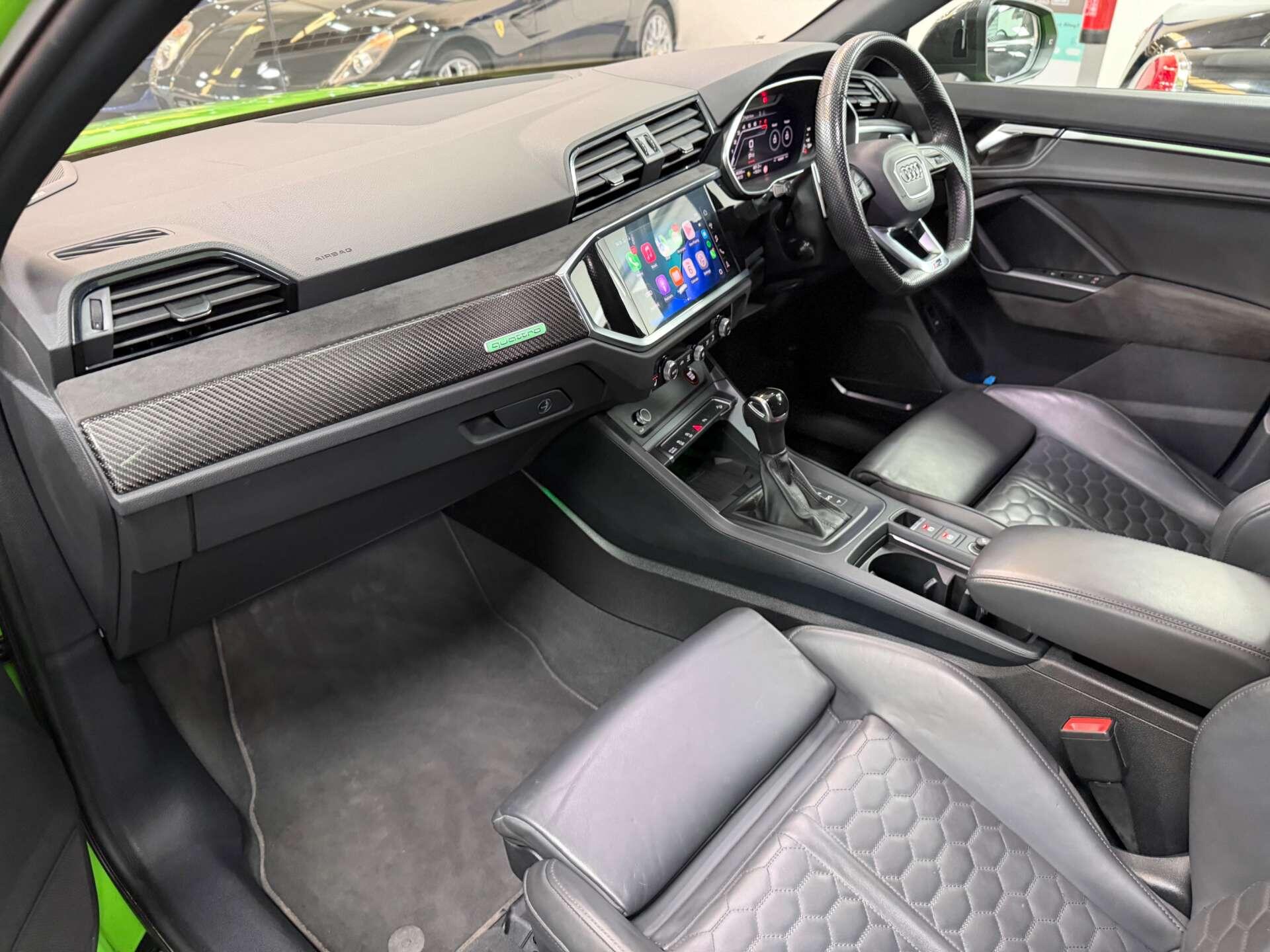 Audi RS Q3 view 39