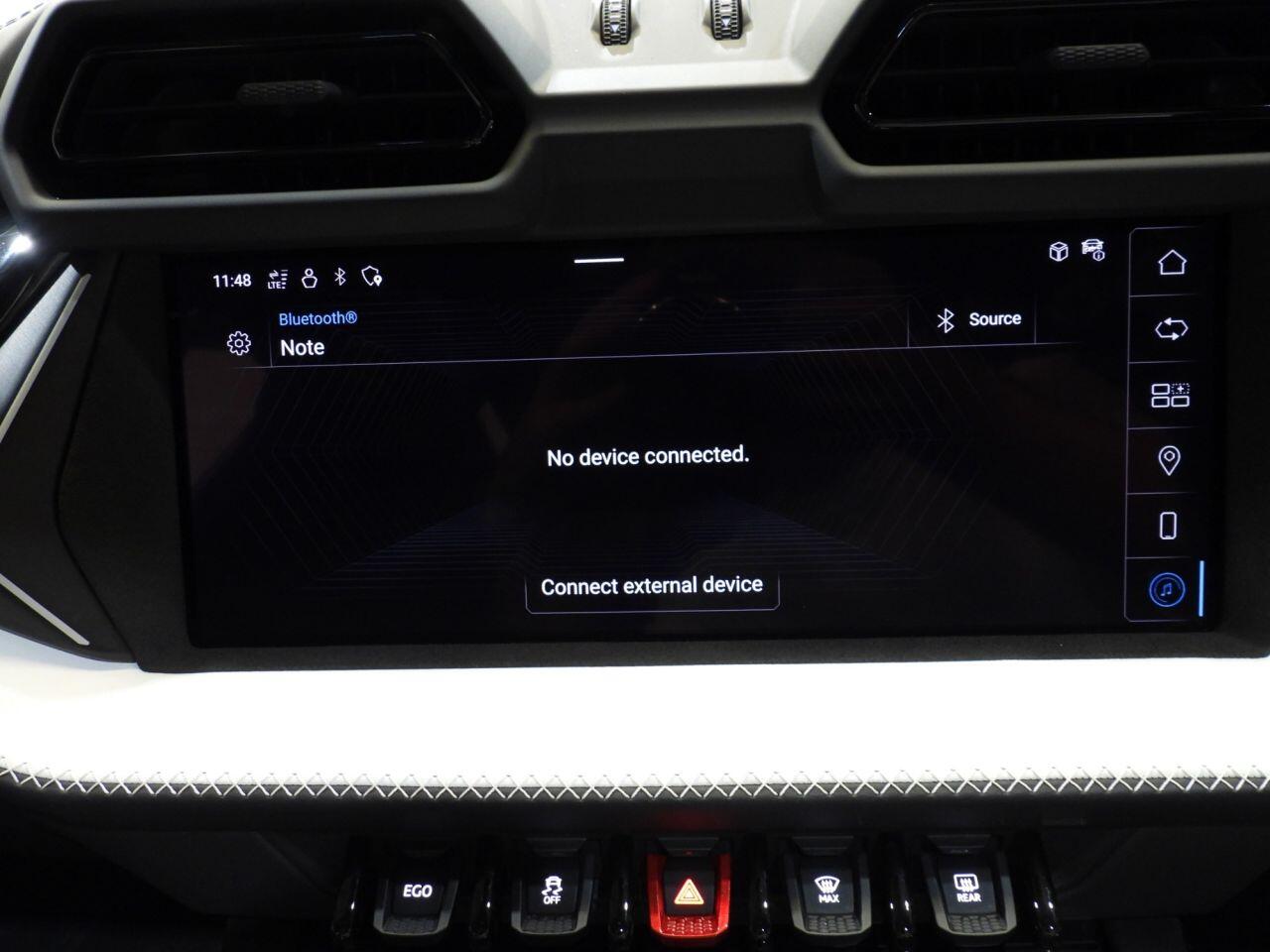 Lamborghini Urus view 71