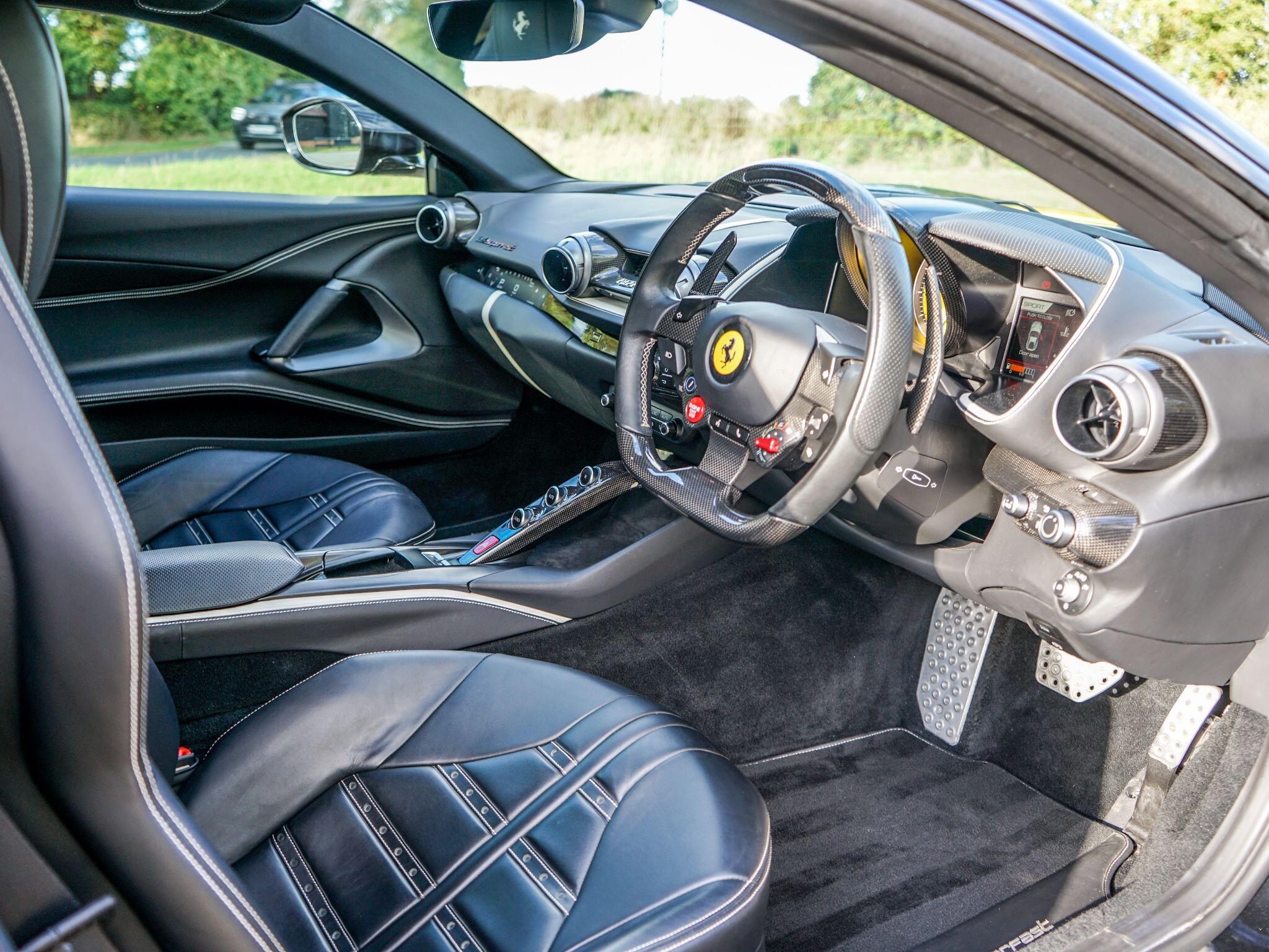 Ferrari 812 view 21