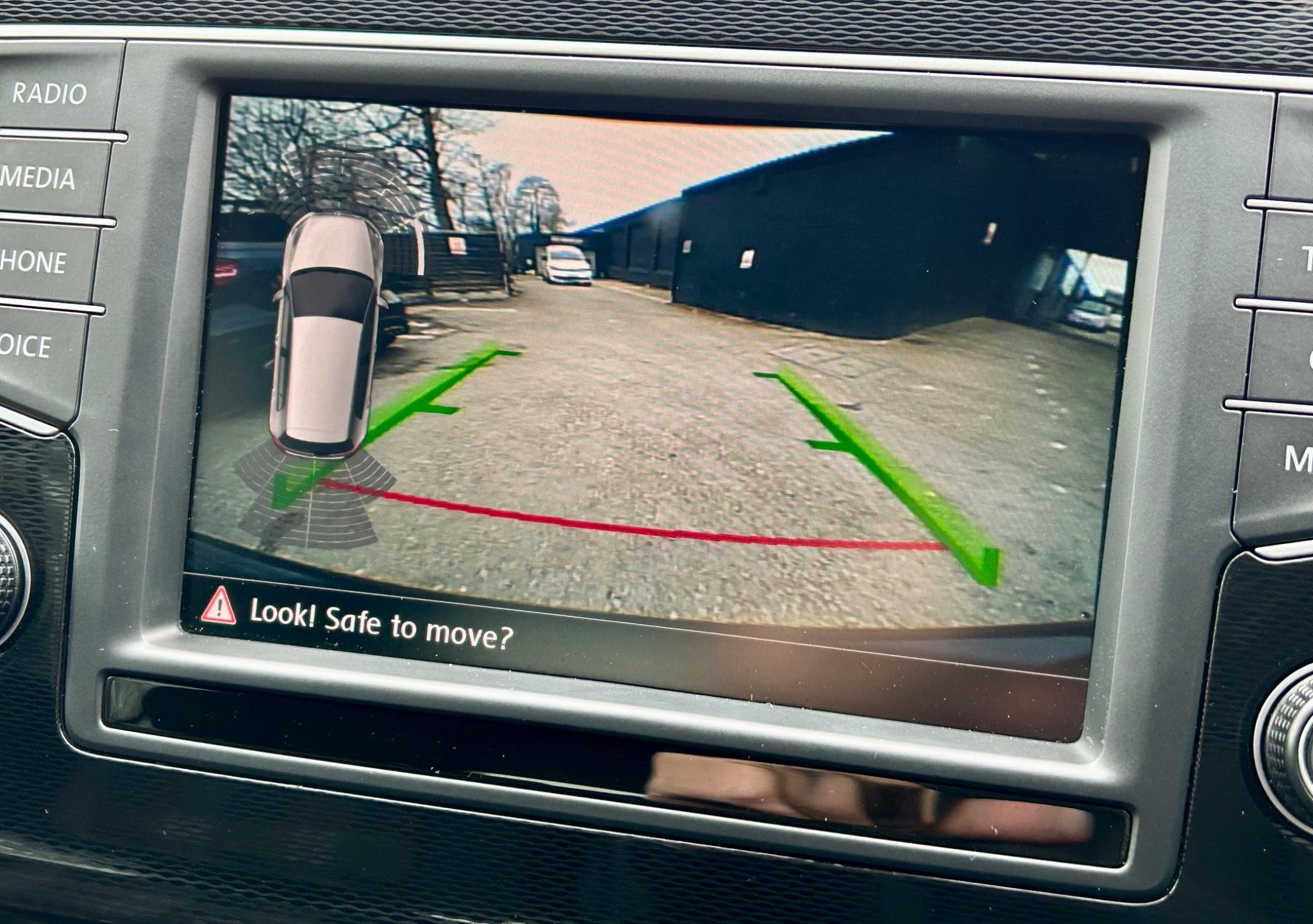 Volkswagen Golf view 31