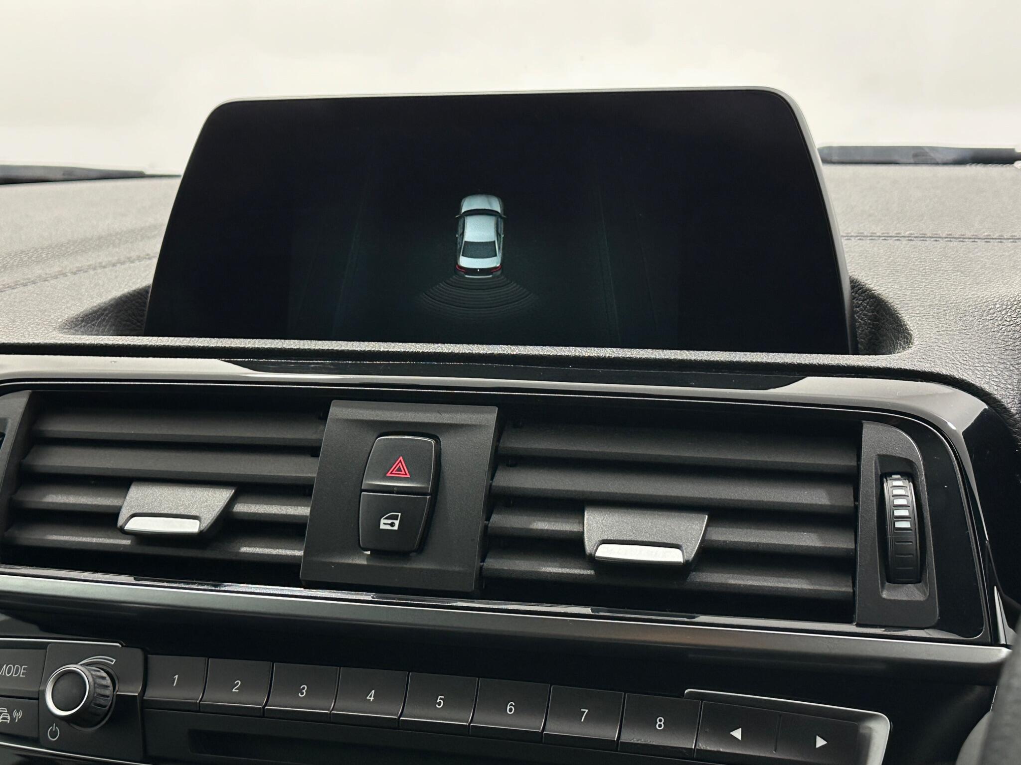 BMW 2 Series view 23
