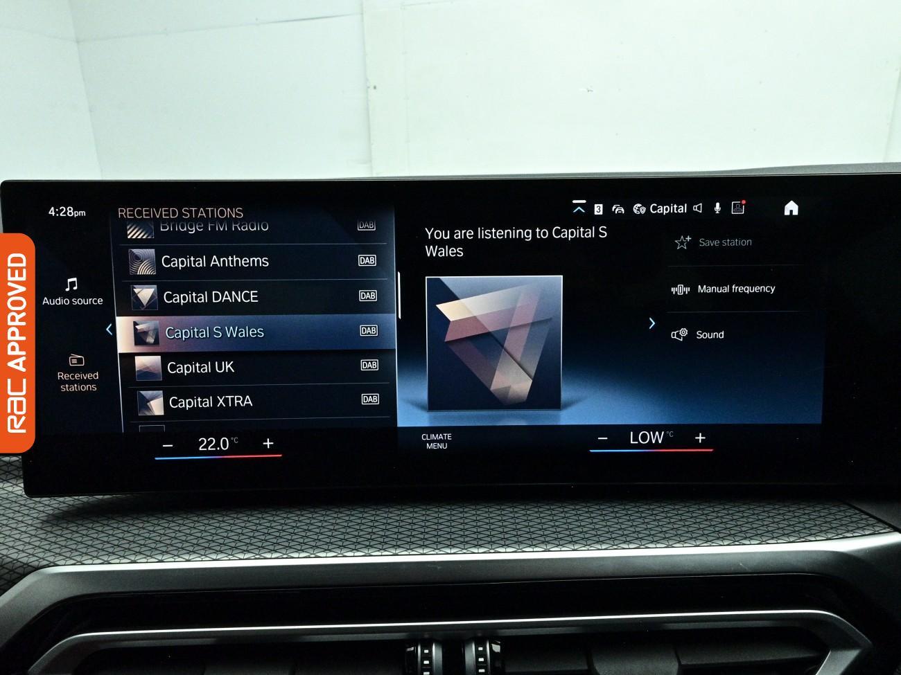 BMW 3 Series view 16