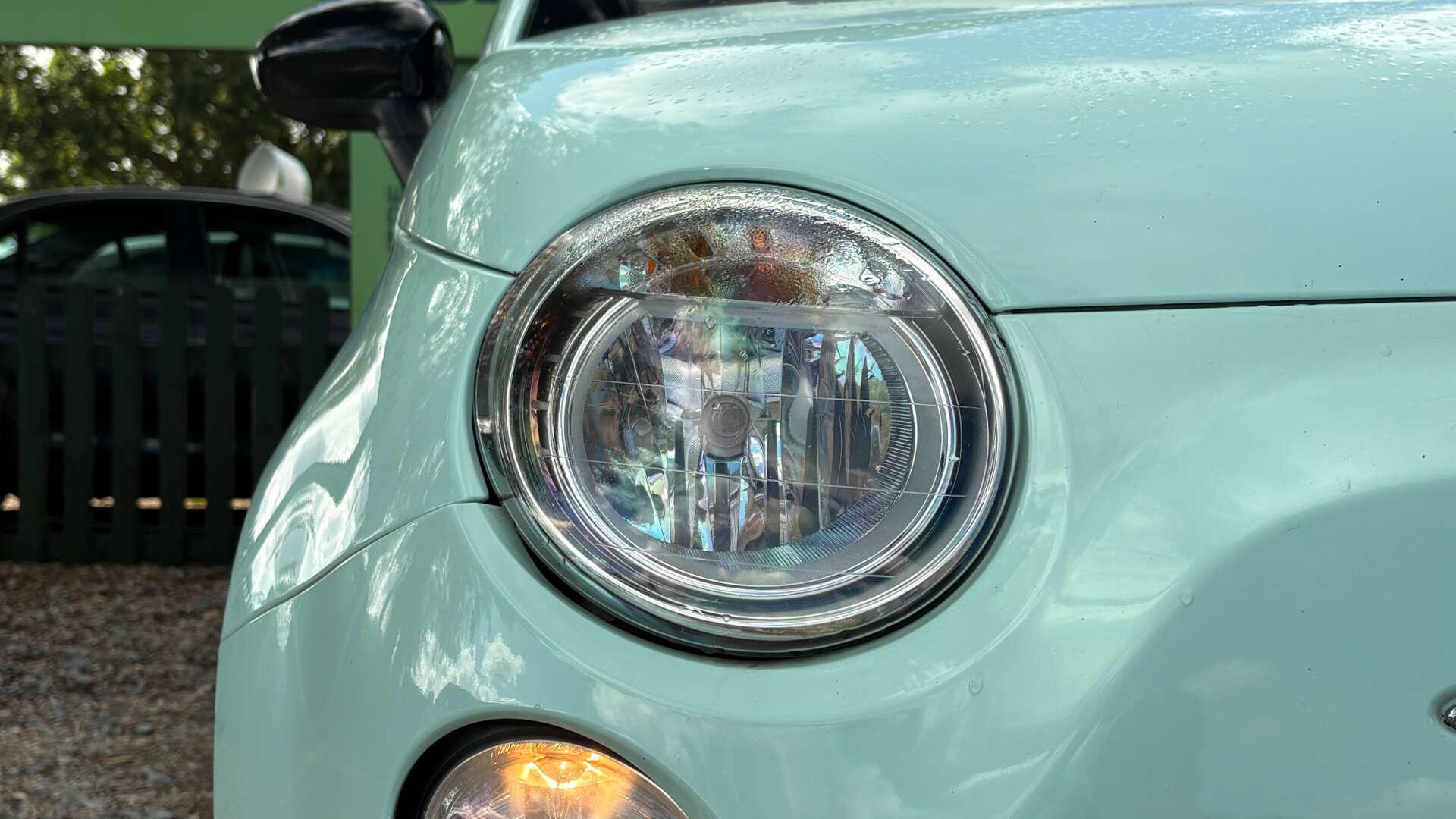 Fiat 500C view 31