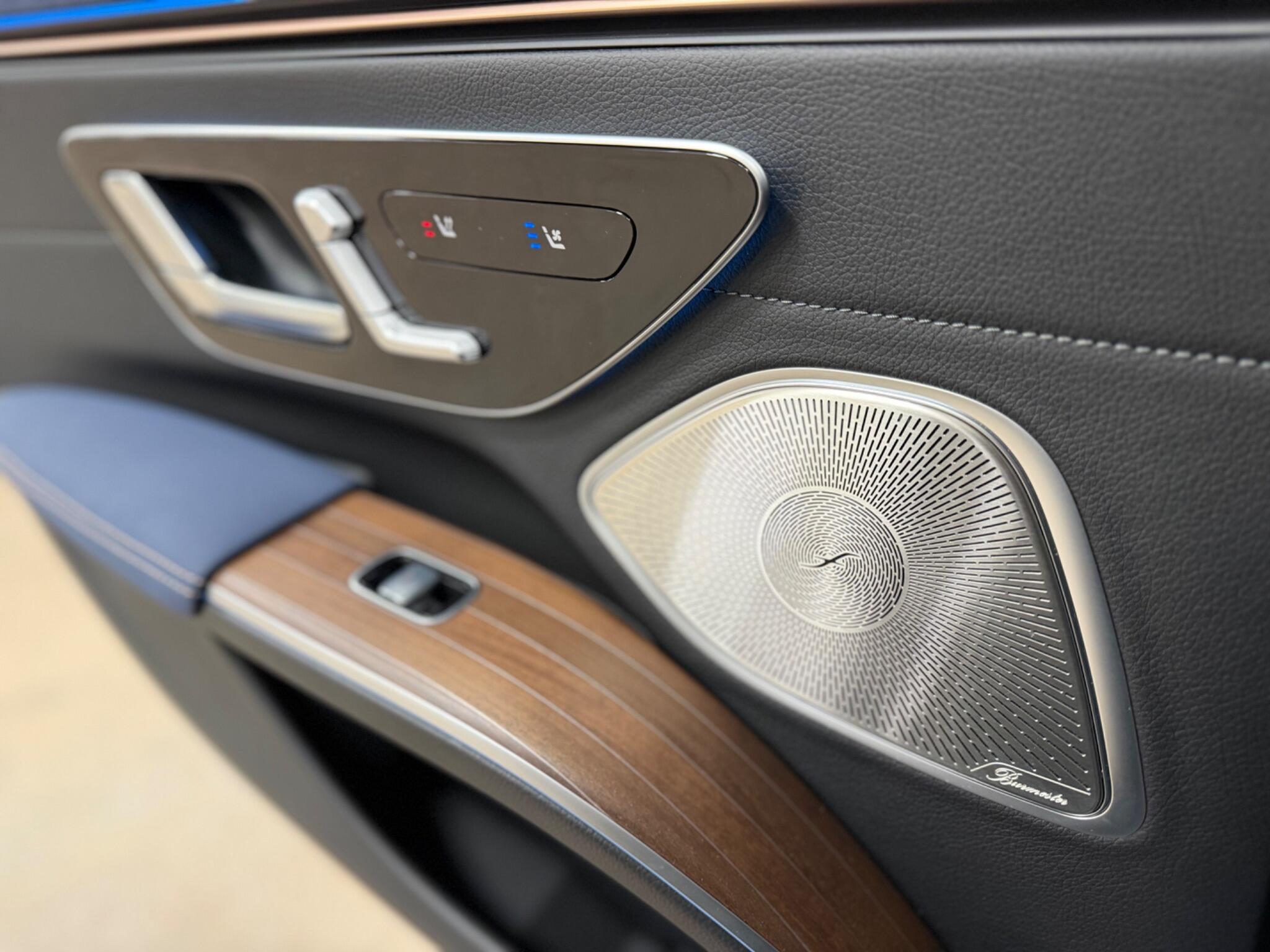 Mercedes-Benz EQS view 77