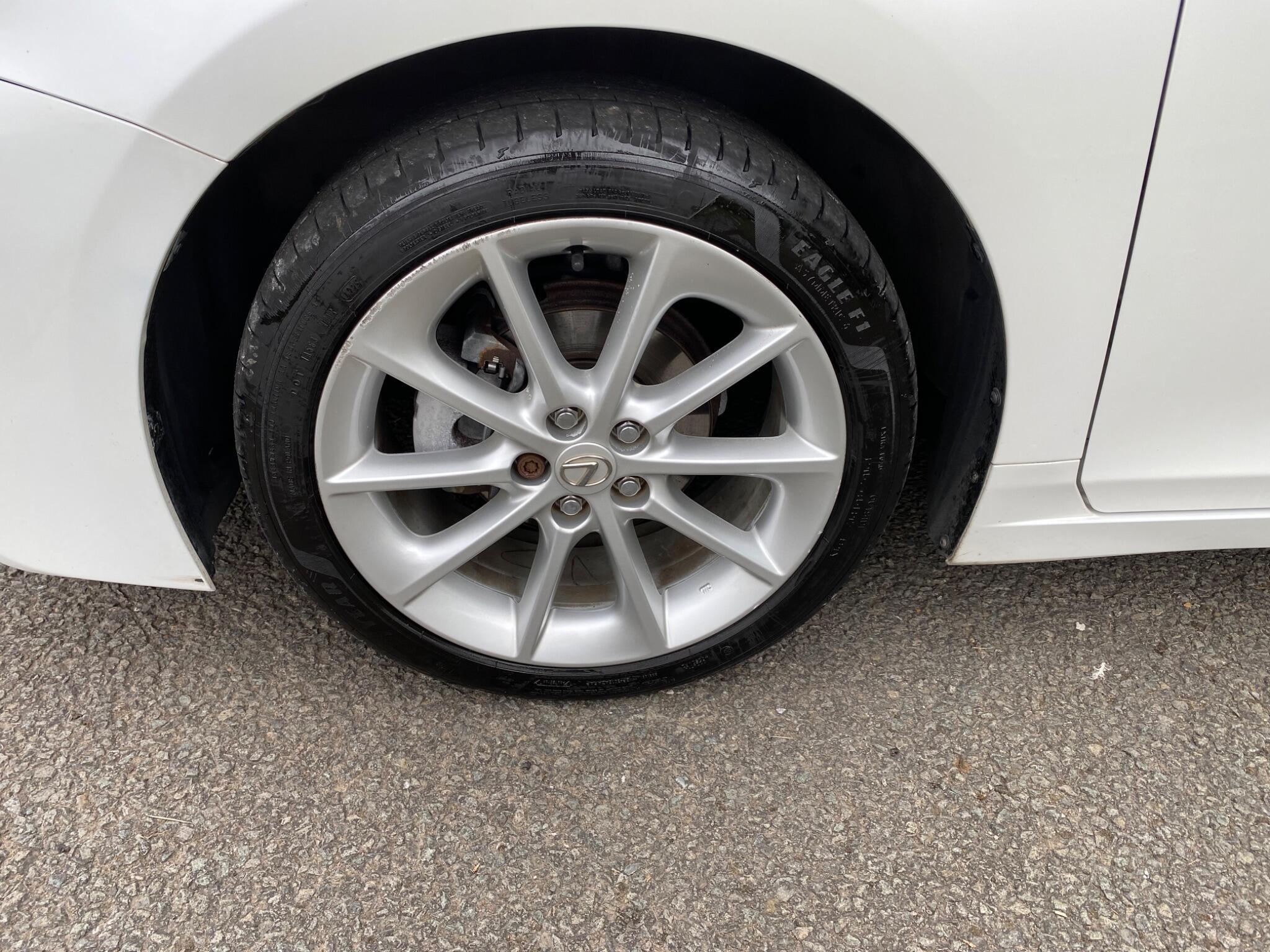 Lexus CT view 24