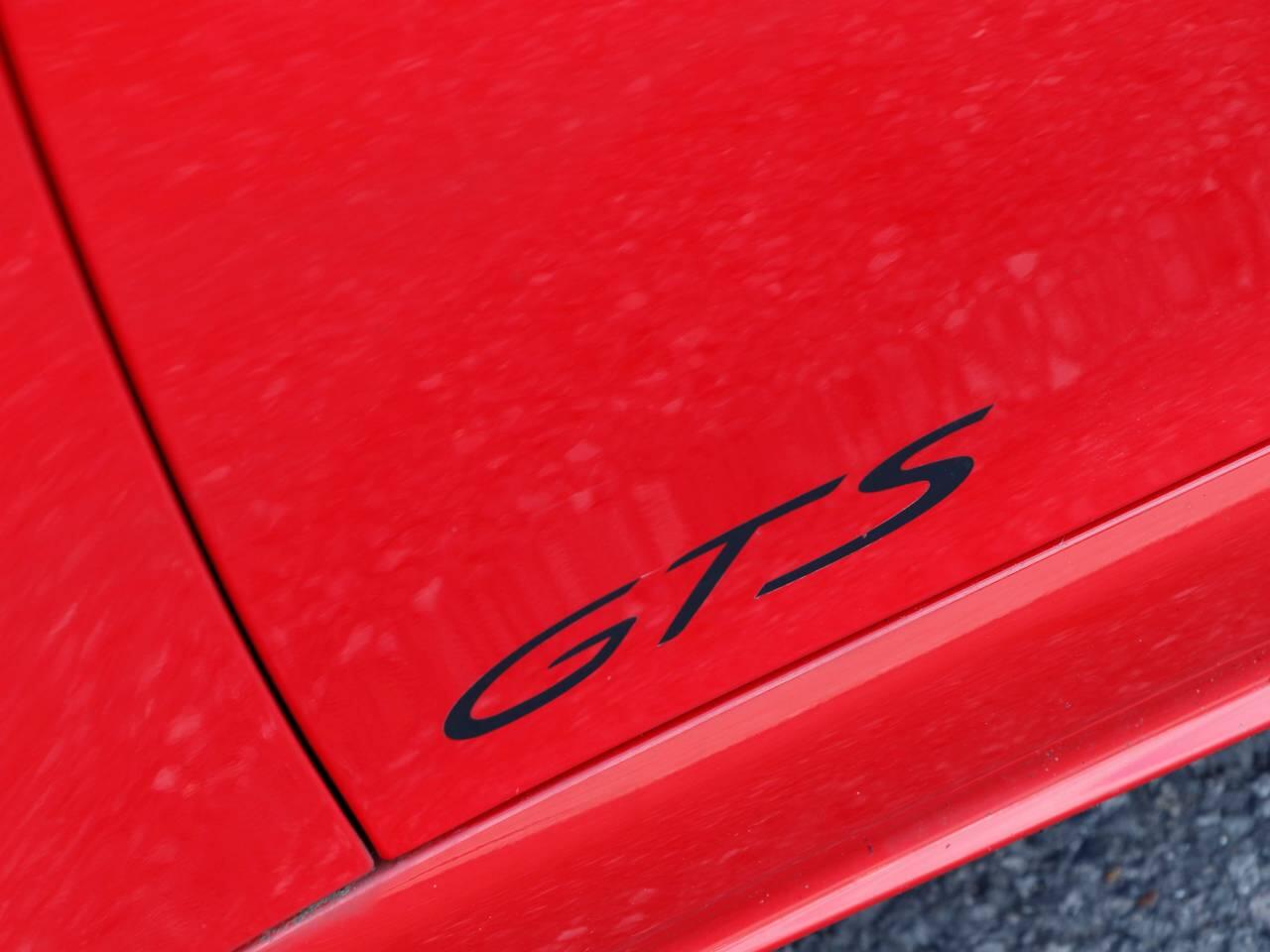 Porsche Cayman view 35