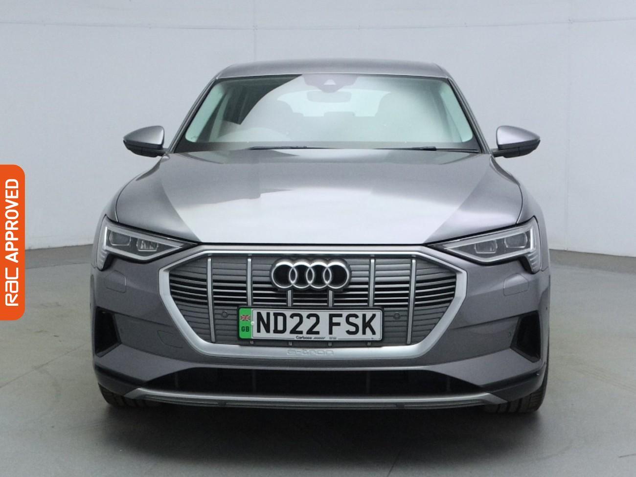 Audi E-Tron view 8