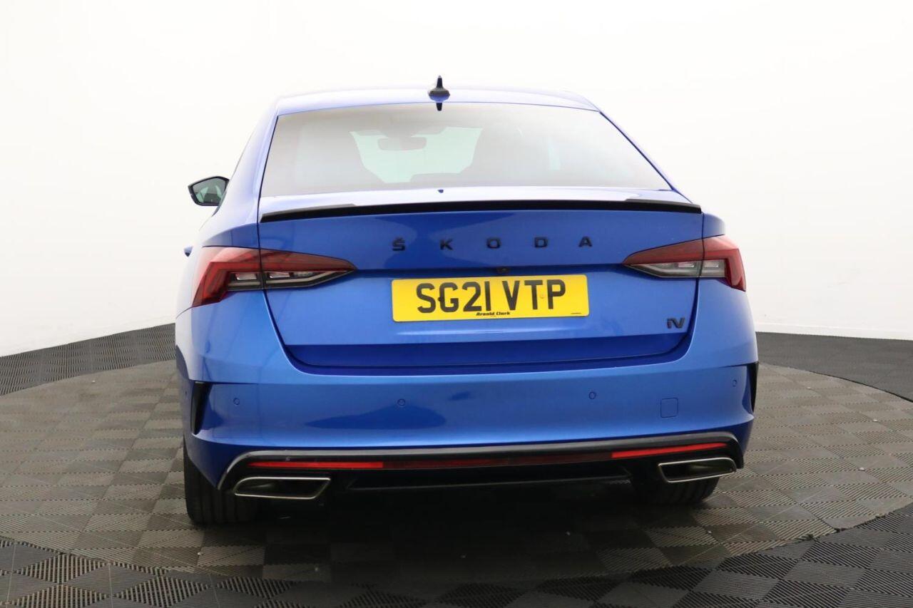 Skoda Octavia view 6