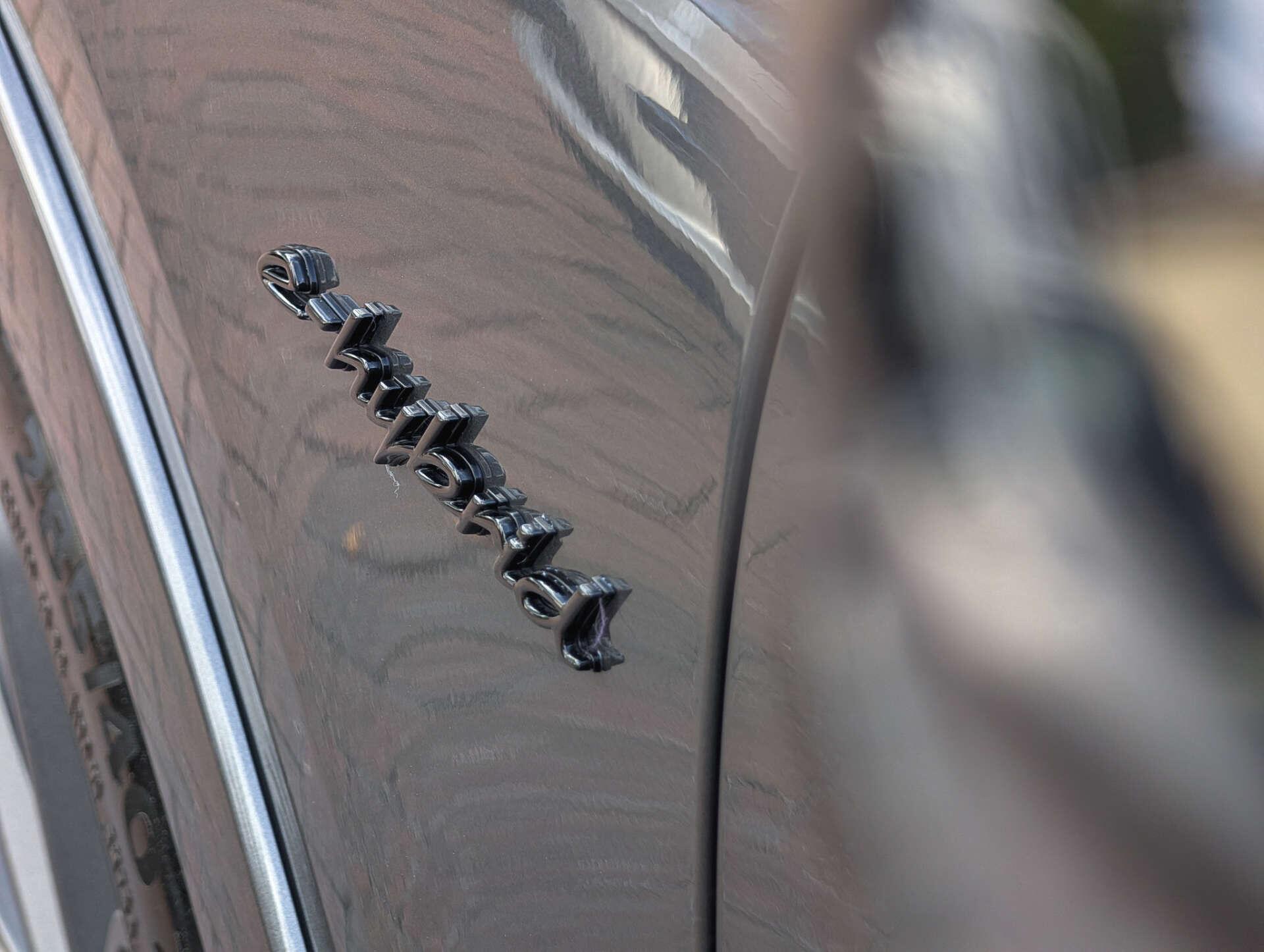 Porsche Cayenne view 14