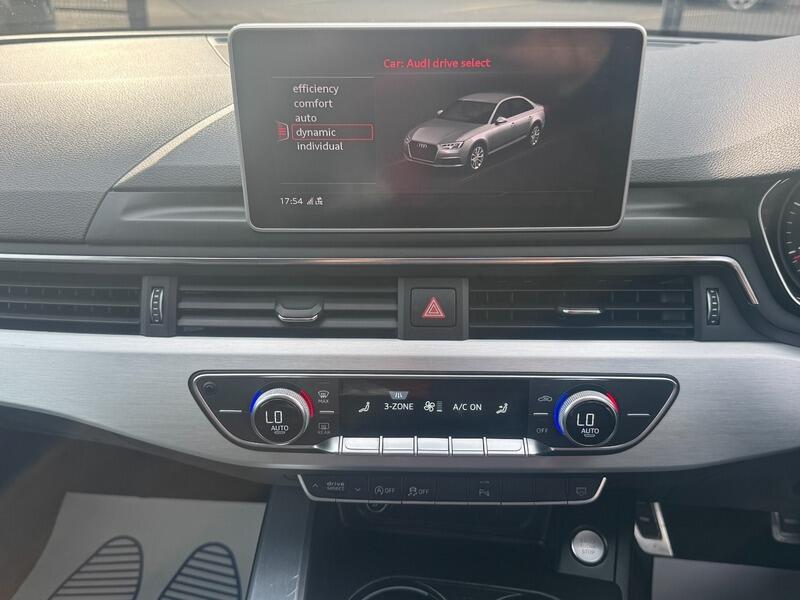 Audi A4 view 42