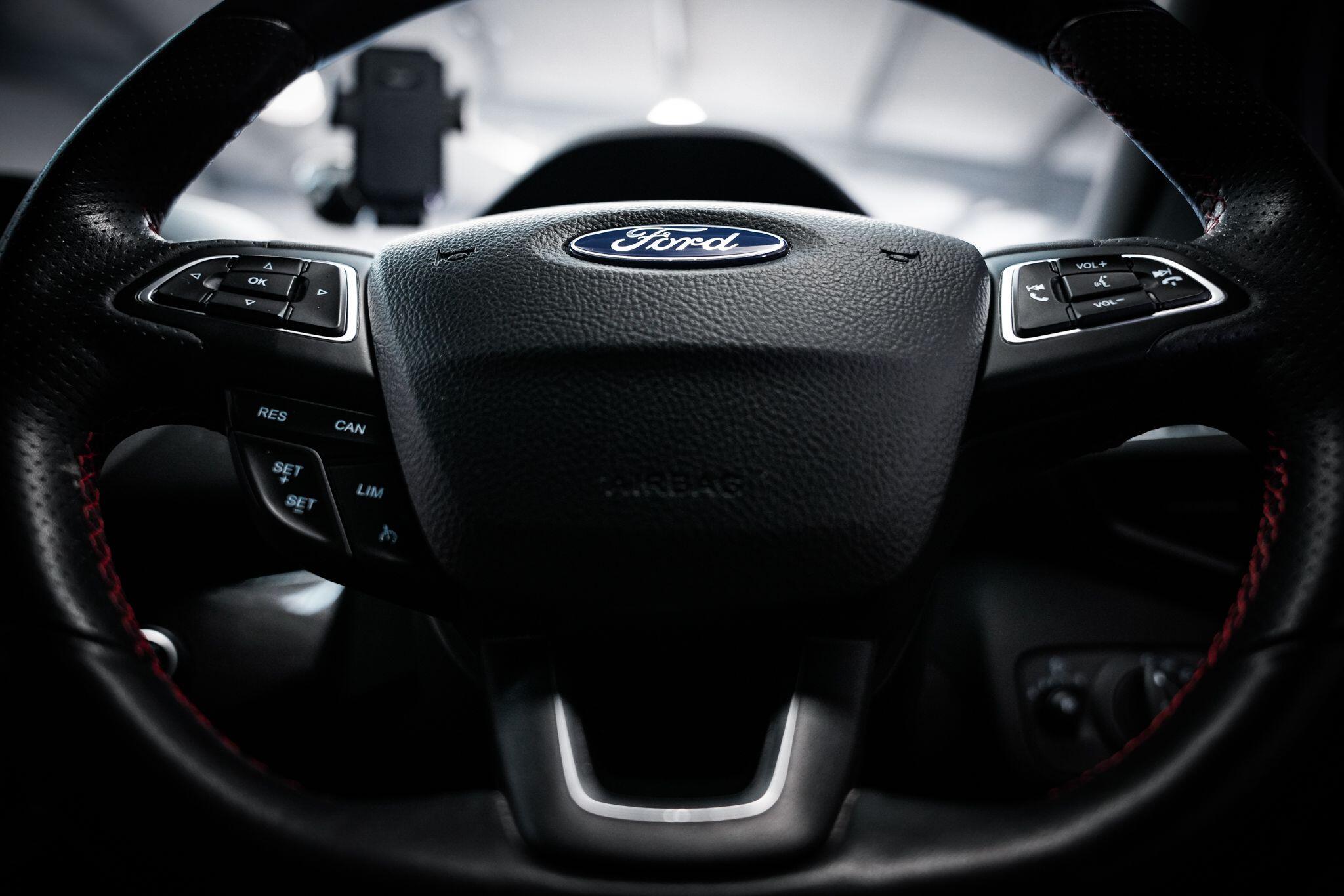 Ford Kuga view 7