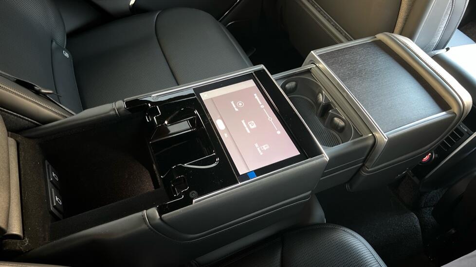 Land Rover Range Rover view 28