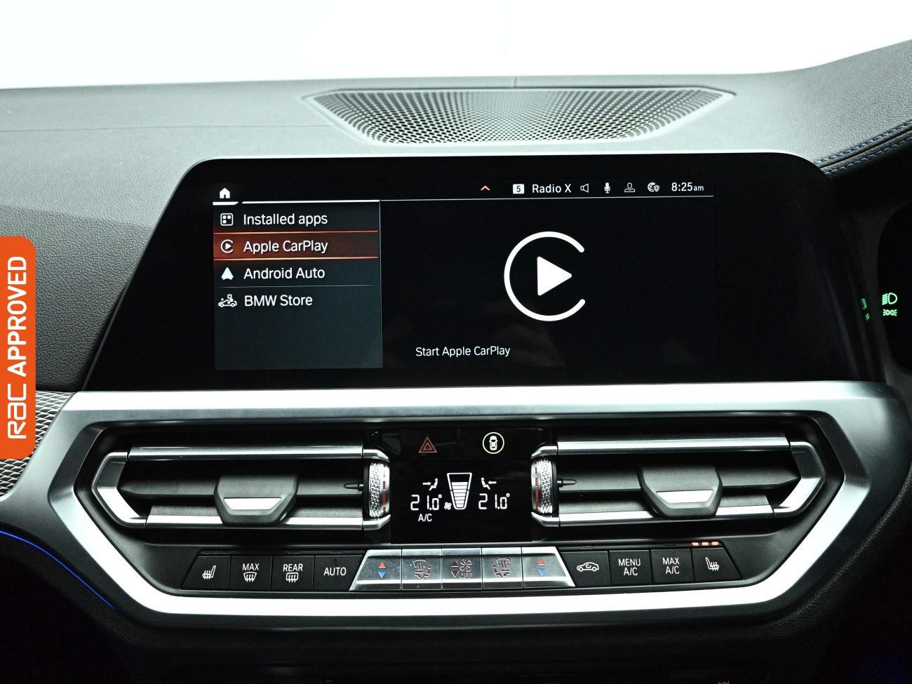BMW 3 Series view 17