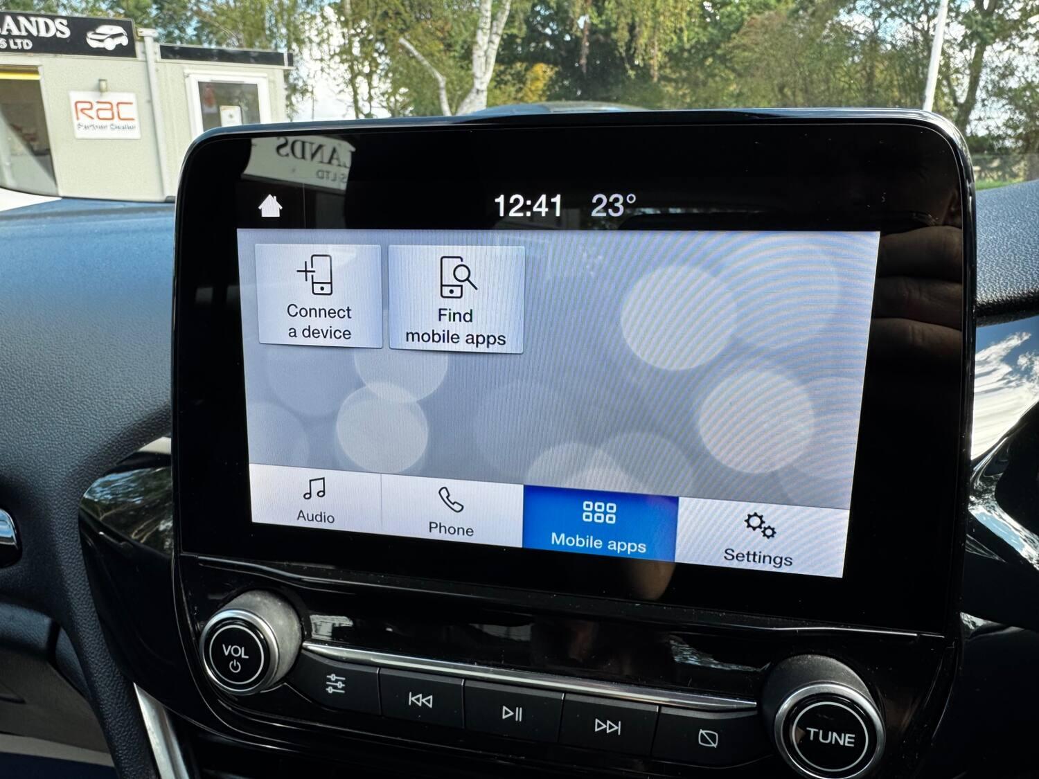 Ford Fiesta view 23