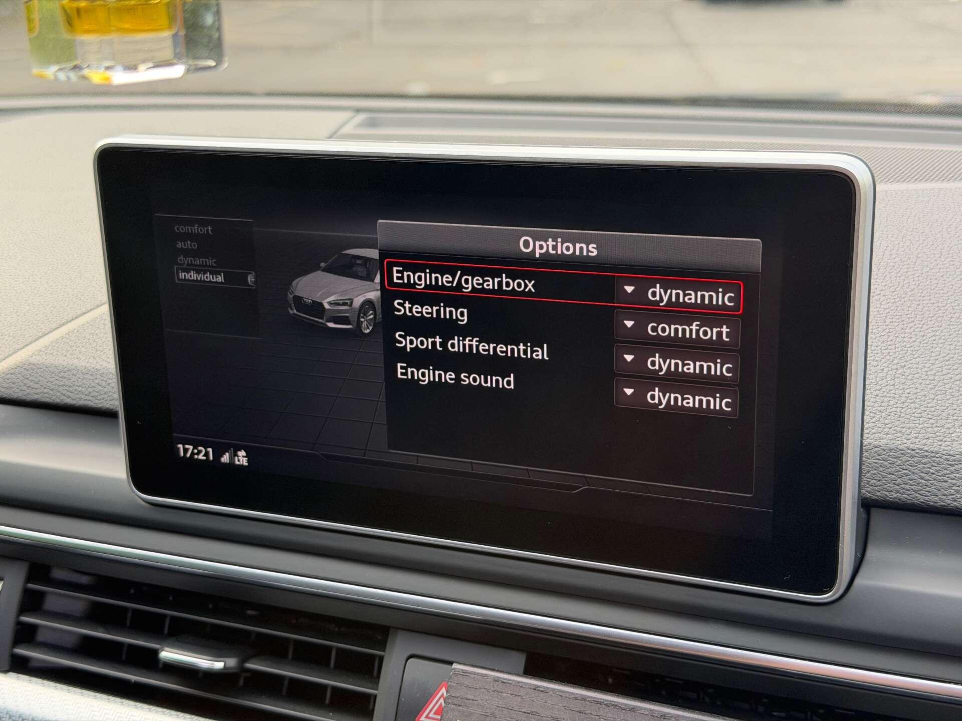 Audi RS5 view 48