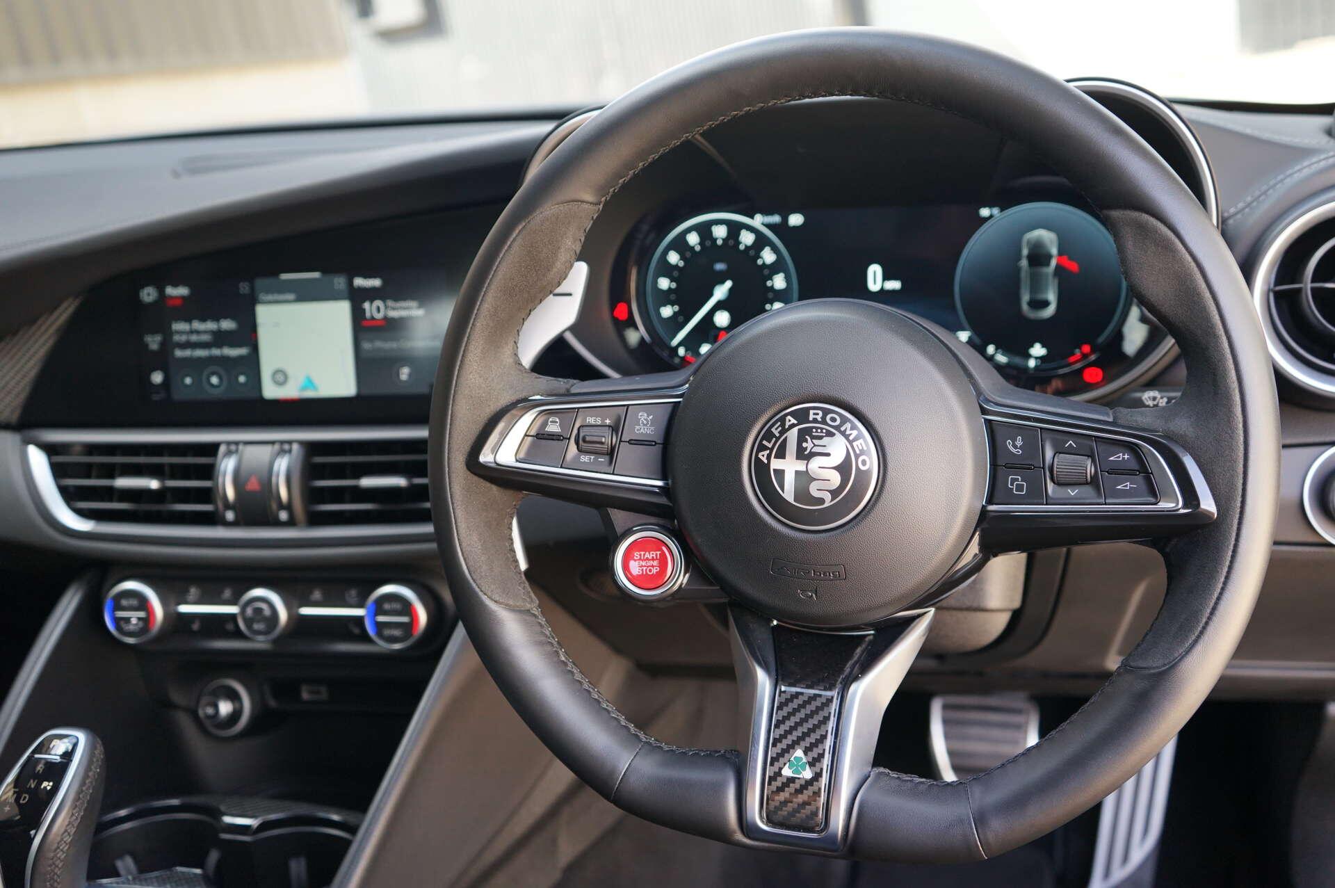 Alfa Romeo Giulia view 16