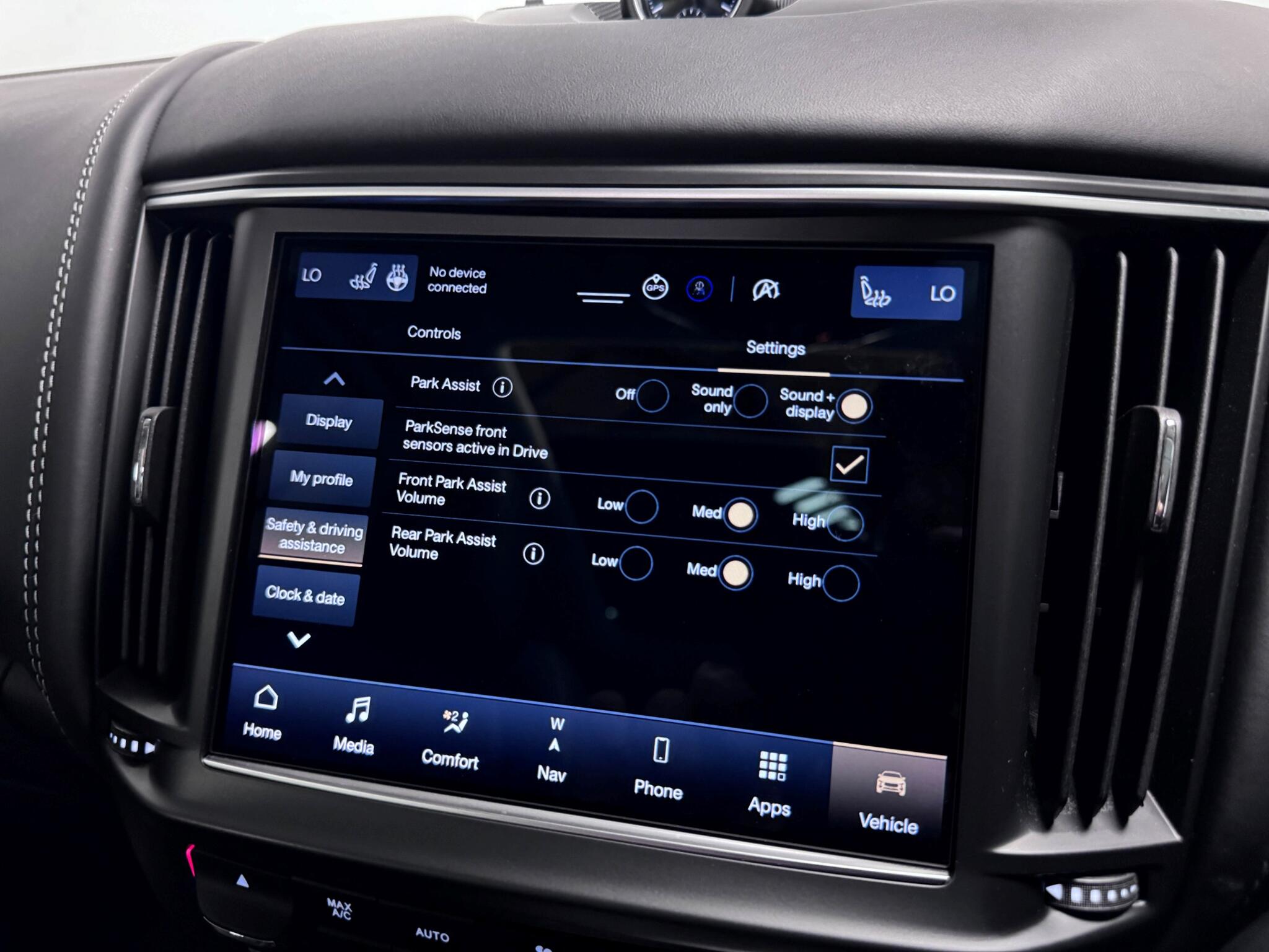 Maserati Levante view 58