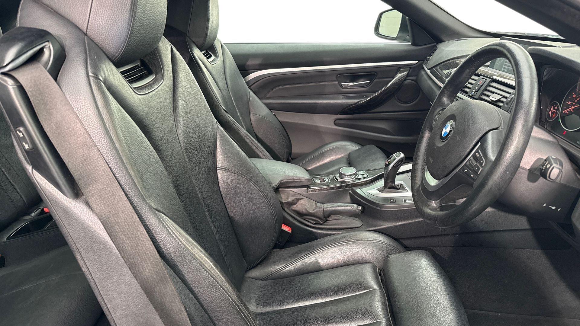 BMW 4 Series view 14