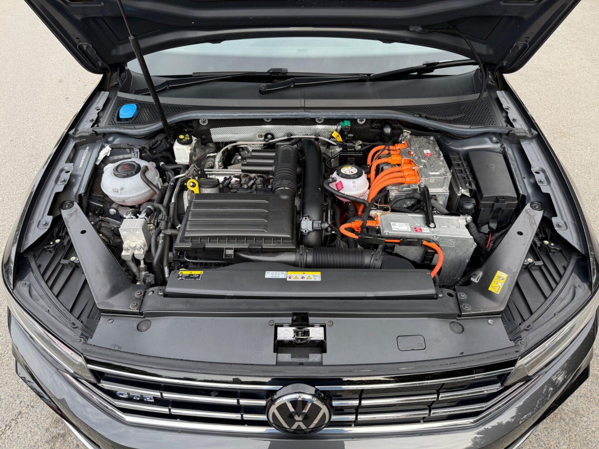 Volkswagen Passat view 68