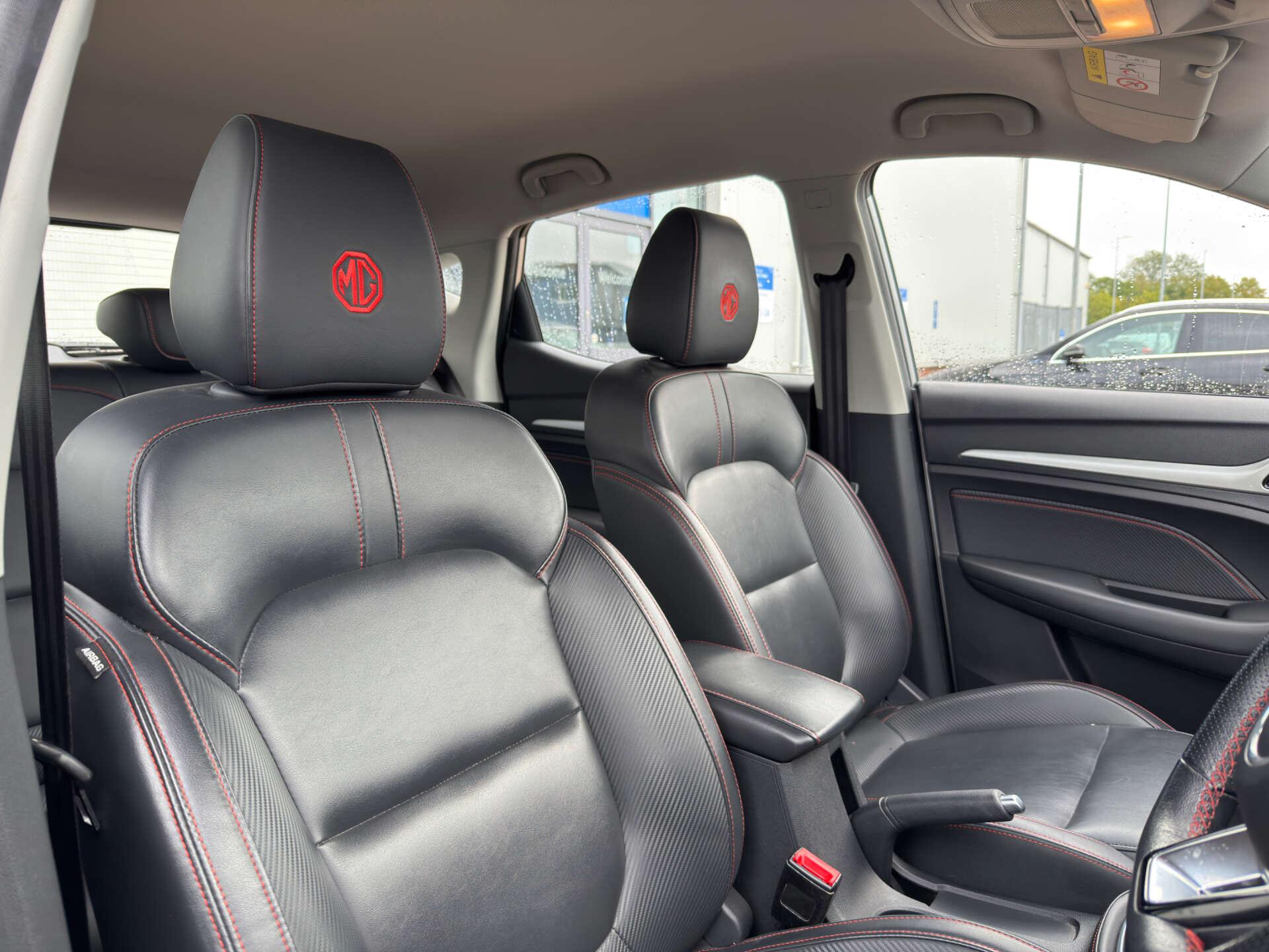 MG ZS view 16
