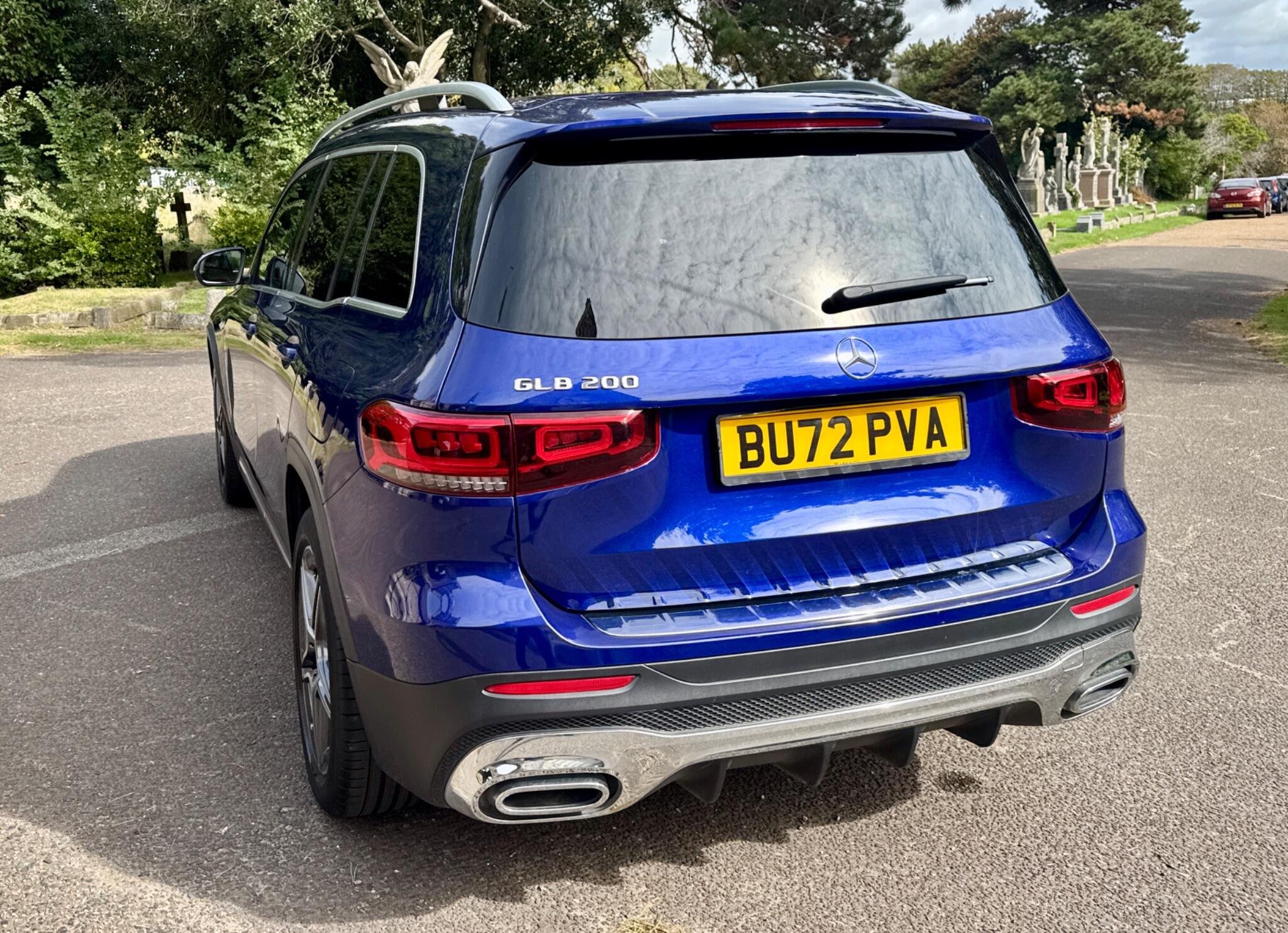 Mercedes-Benz GLB view 20