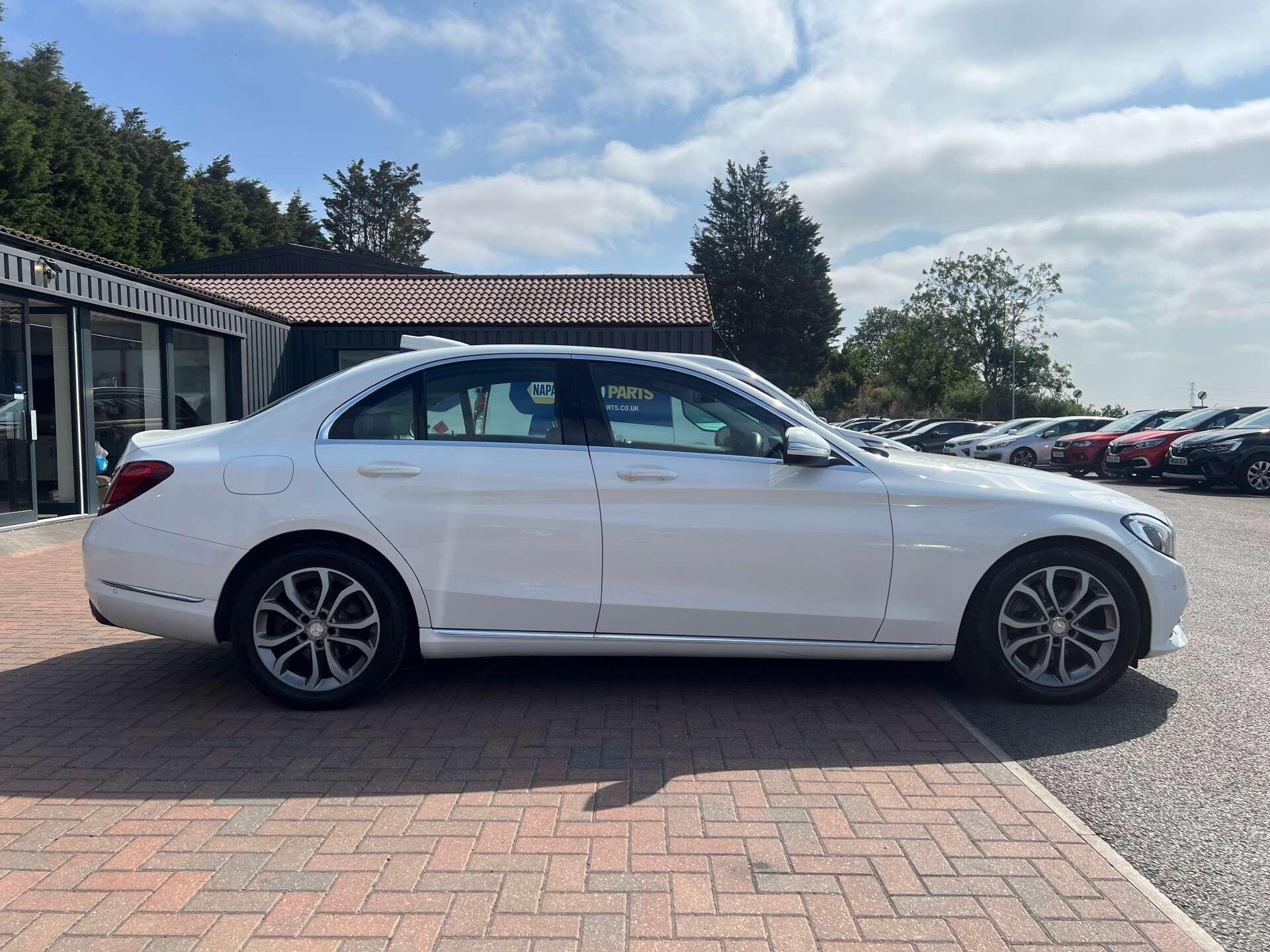Mercedes-Benz C-Class view 6