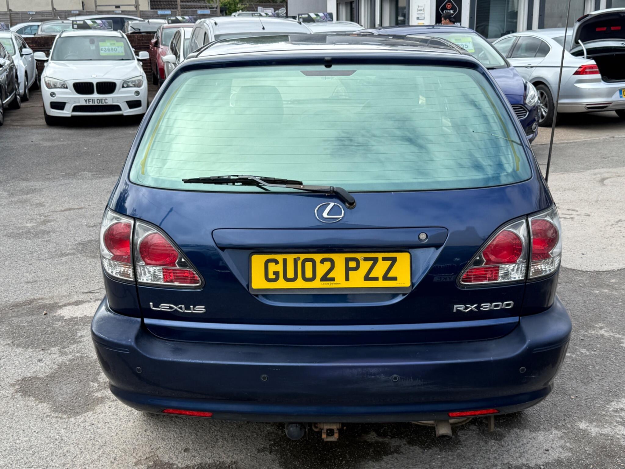 Lexus RX - Image 17