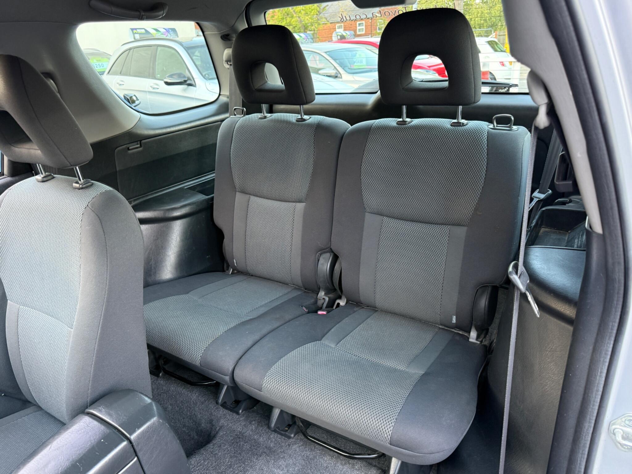 Toyota RAV4 - Image 25