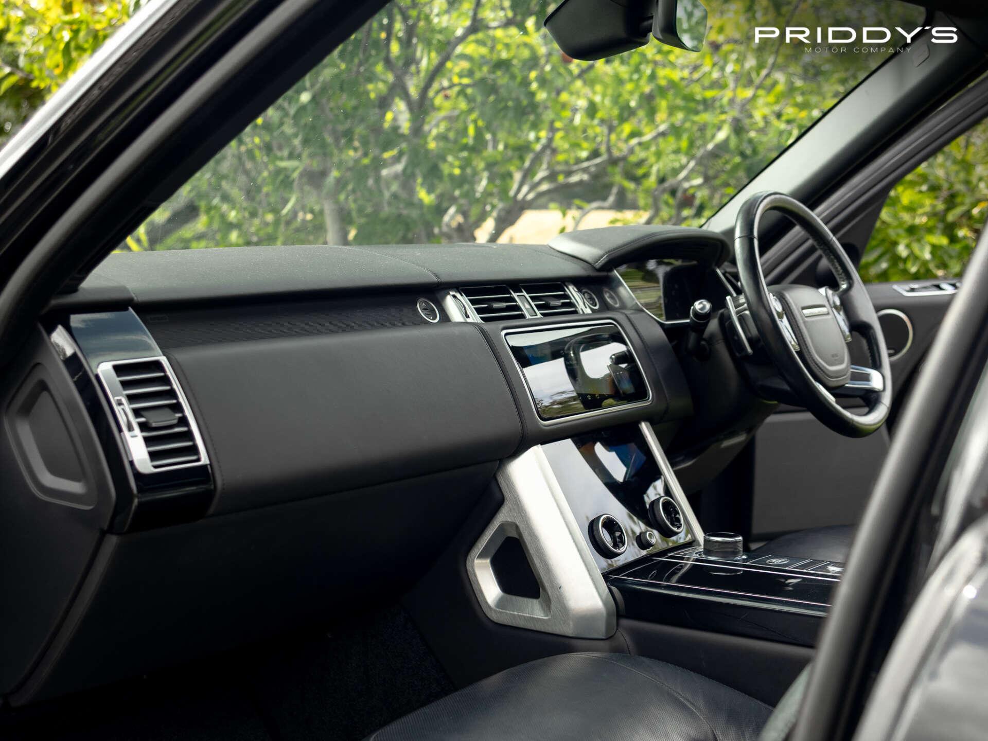 Land Rover Range Rover view 52