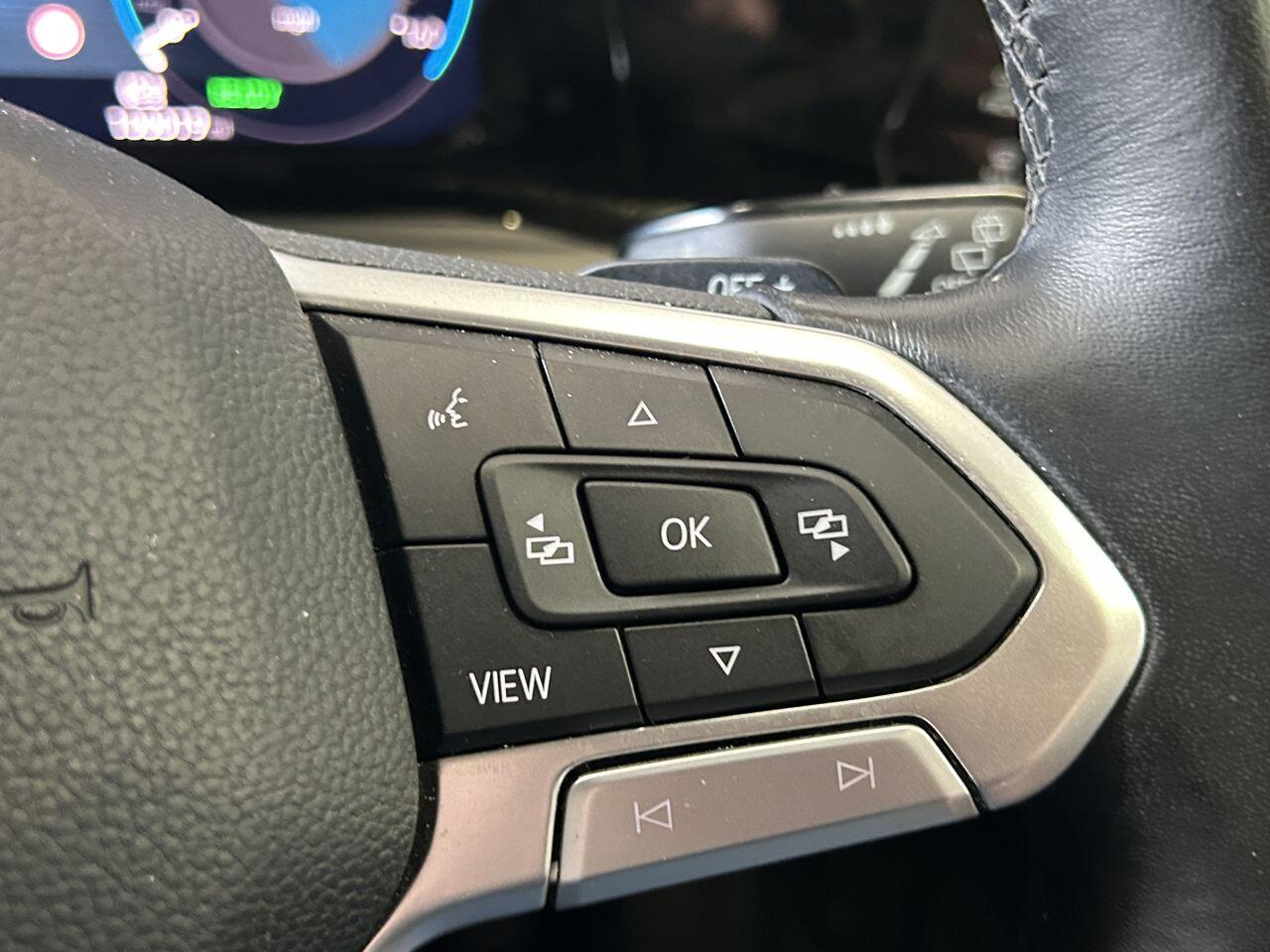 Volkswagen Golf view 36