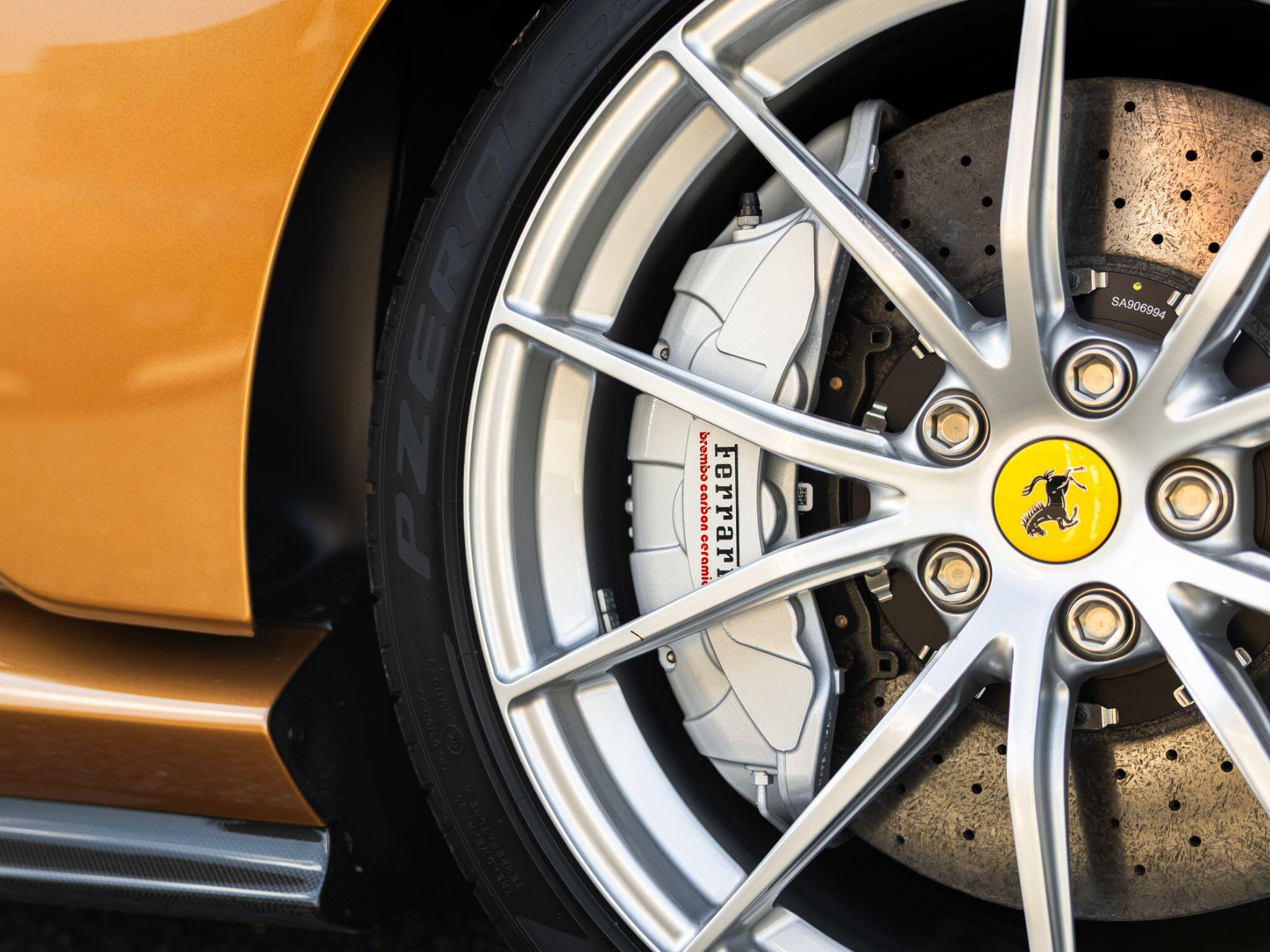 Ferrari 812 view 10