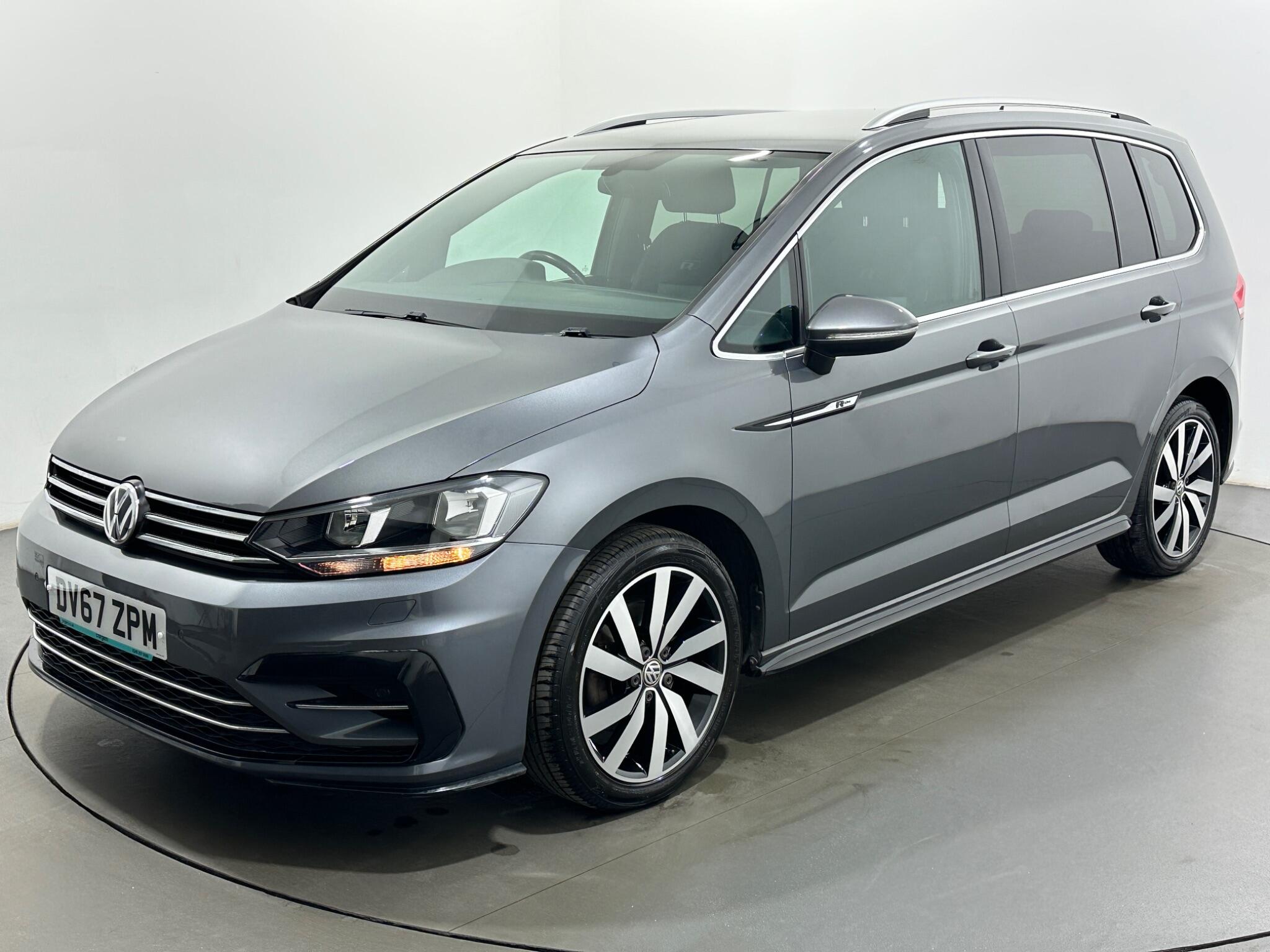 Volkswagen Touran view 56