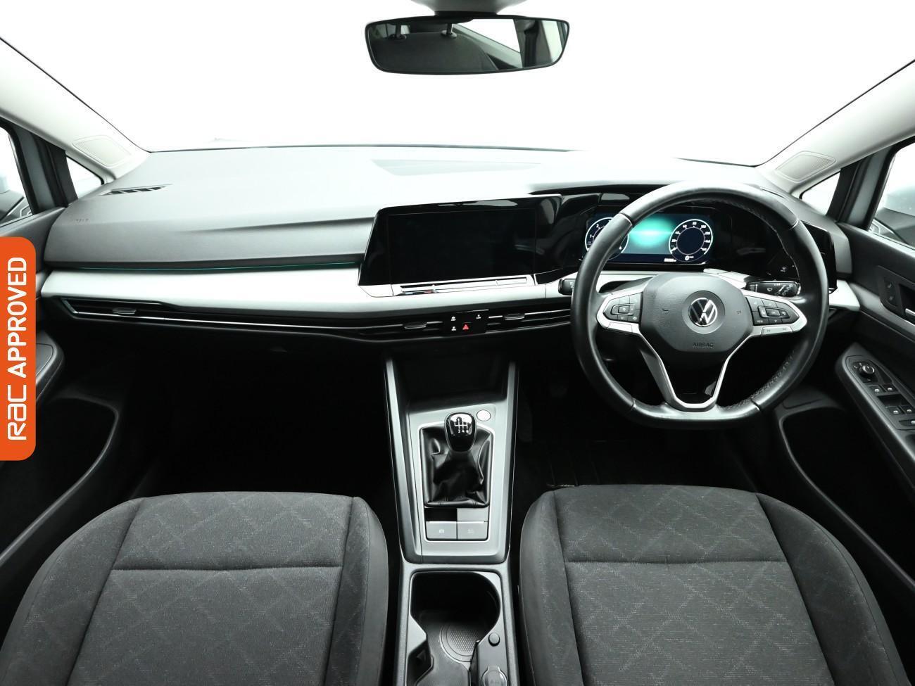 Volkswagen Golf view 2