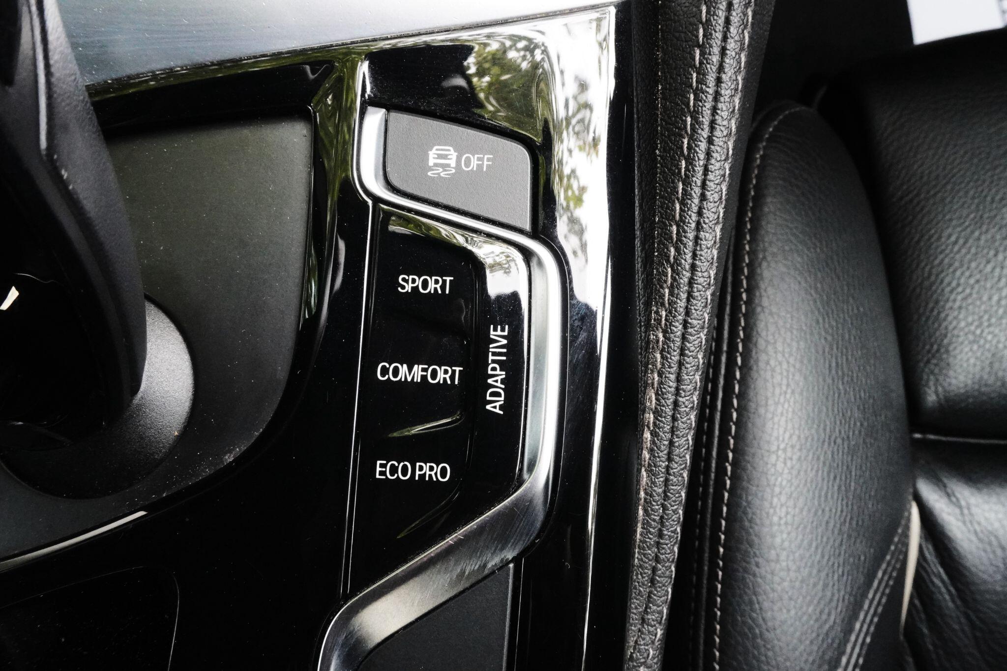 BMW 5 Series view 45